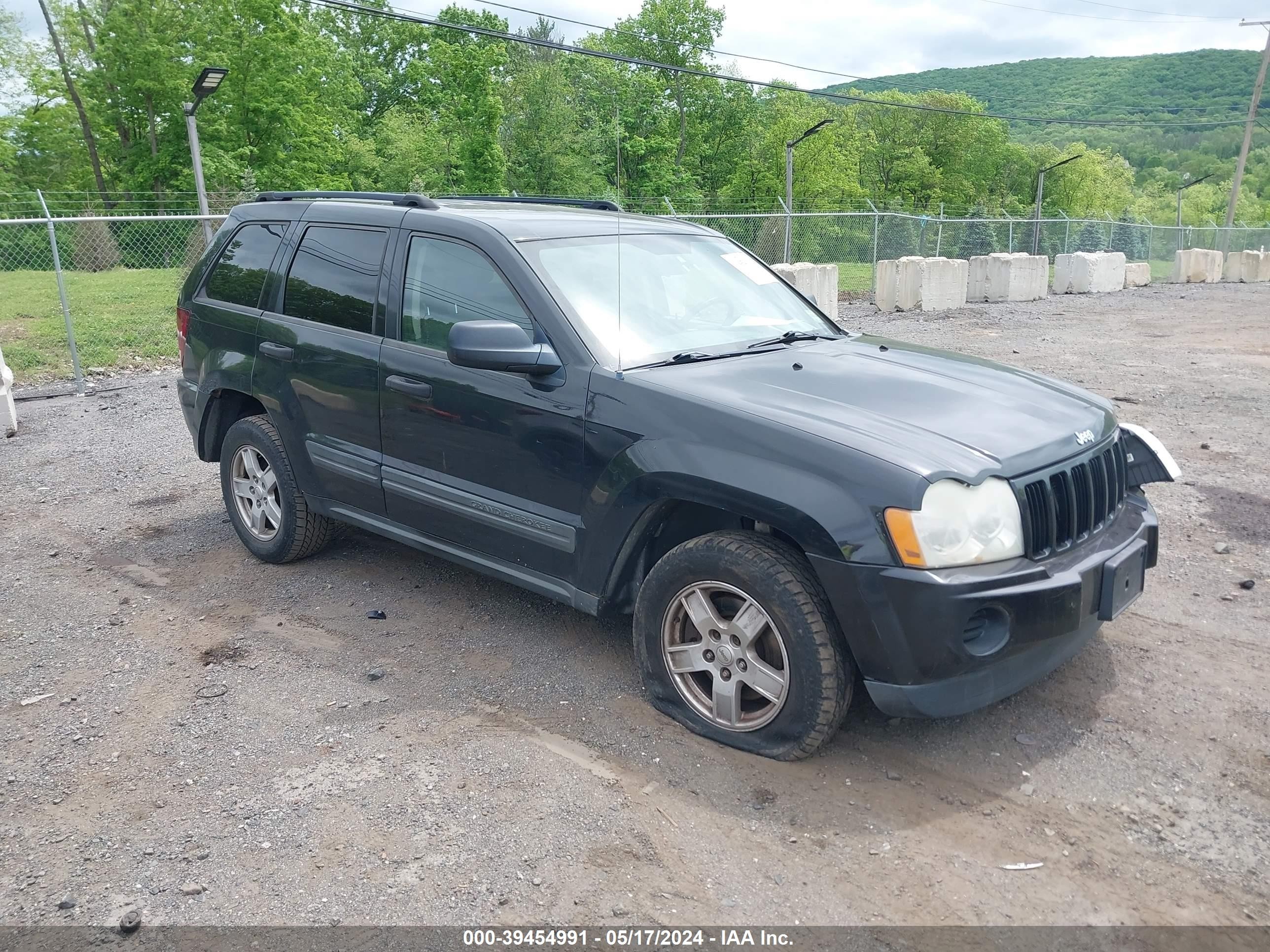 JEEP GRAND CHEROKEE 2005 1j4gr48k05c558898