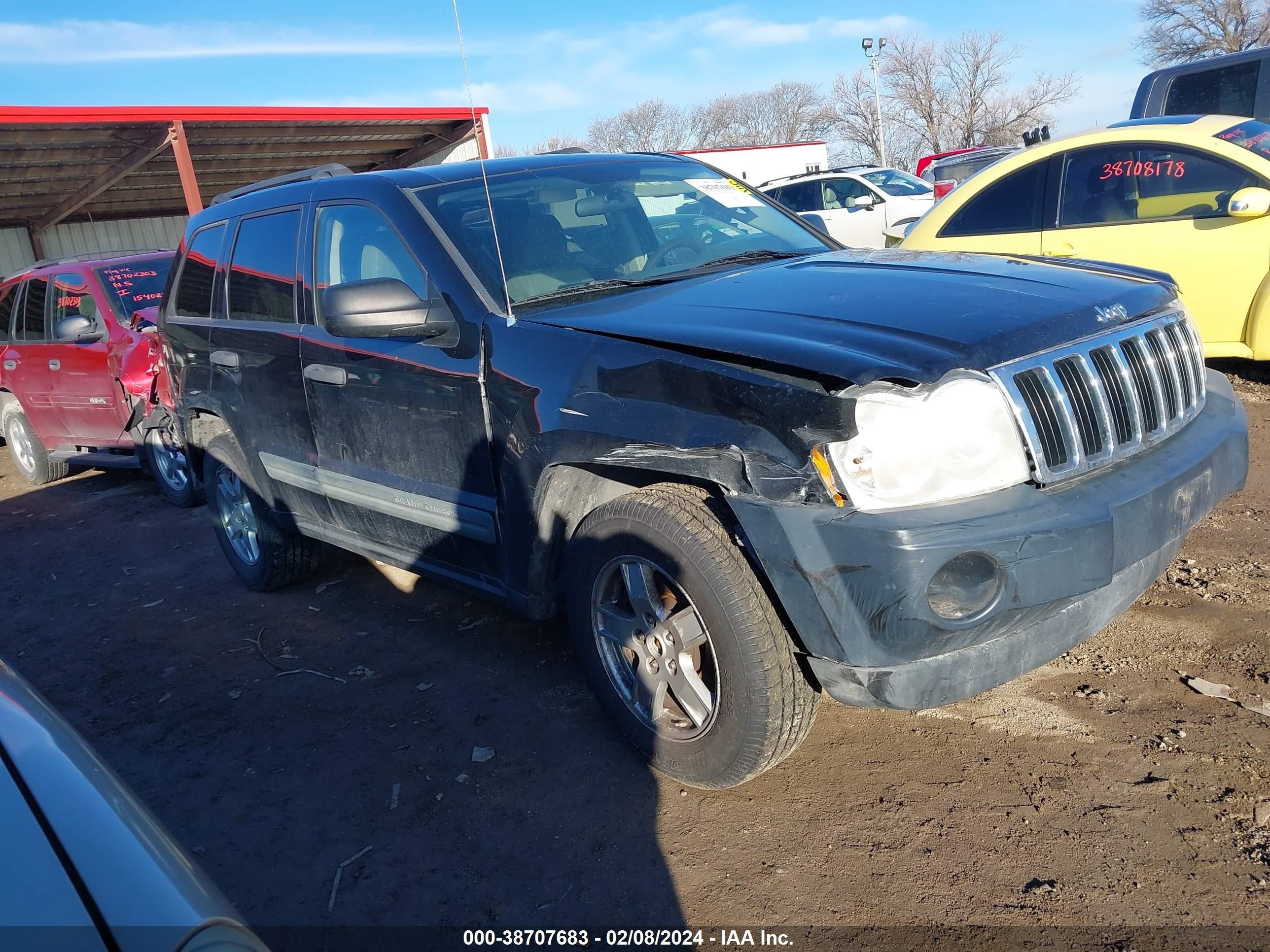 JEEP GRAND CHEROKEE 2005 1j4gr48k05c564202