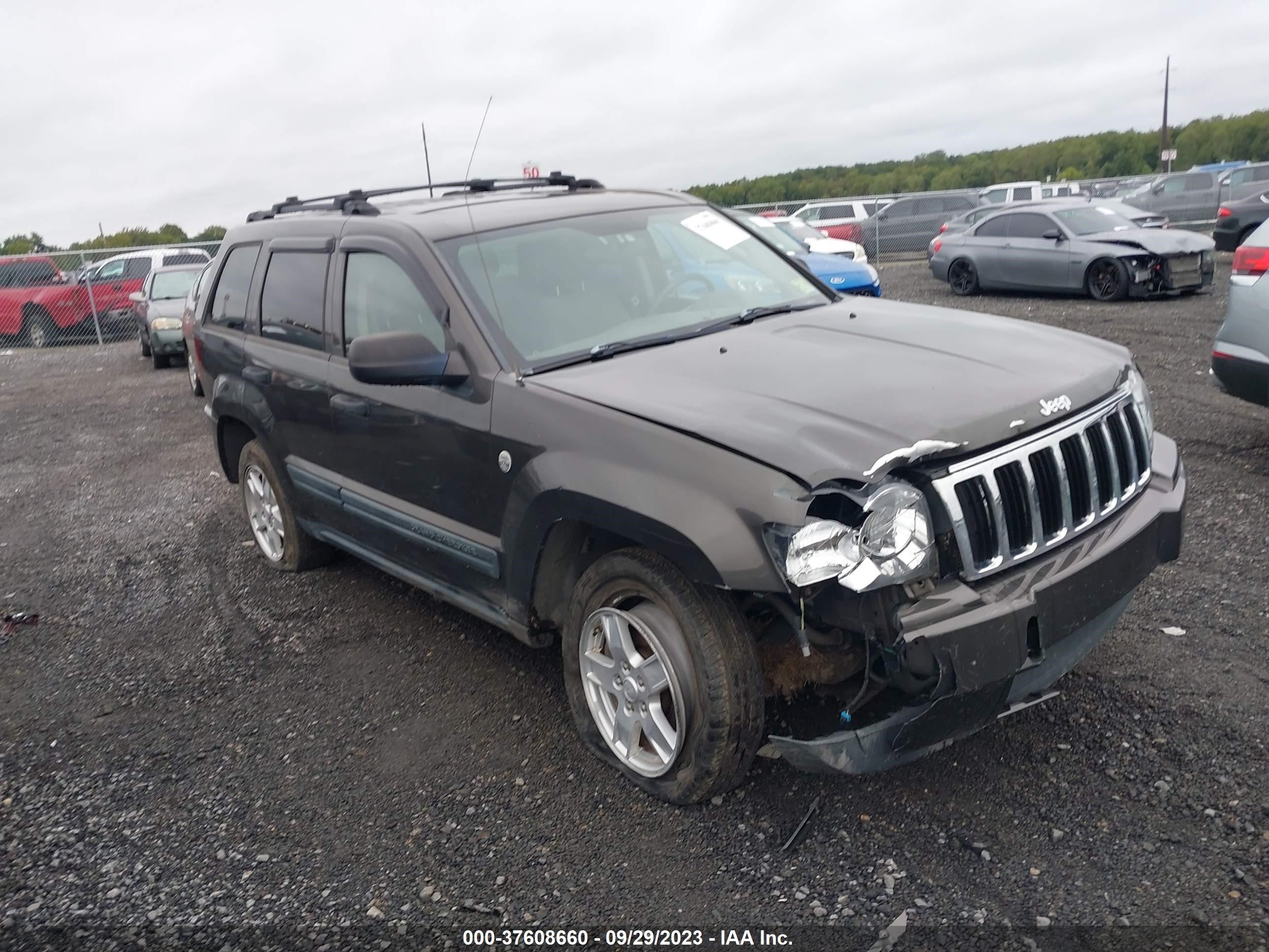 JEEP GRAND CHEROKEE 2005 1j4gr48k05c630361