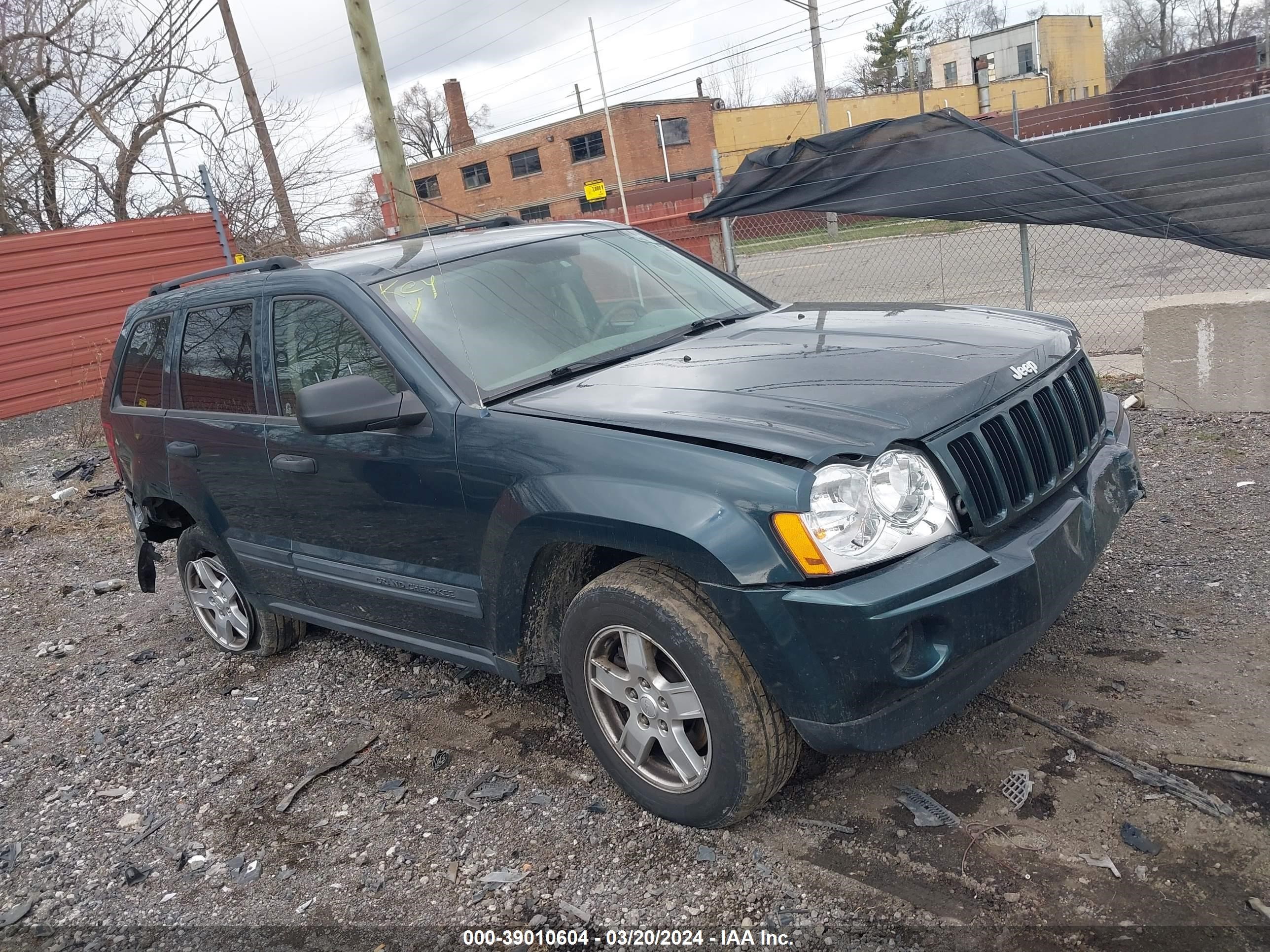 JEEP GRAND CHEROKEE 2005 1j4gr48k05c709397