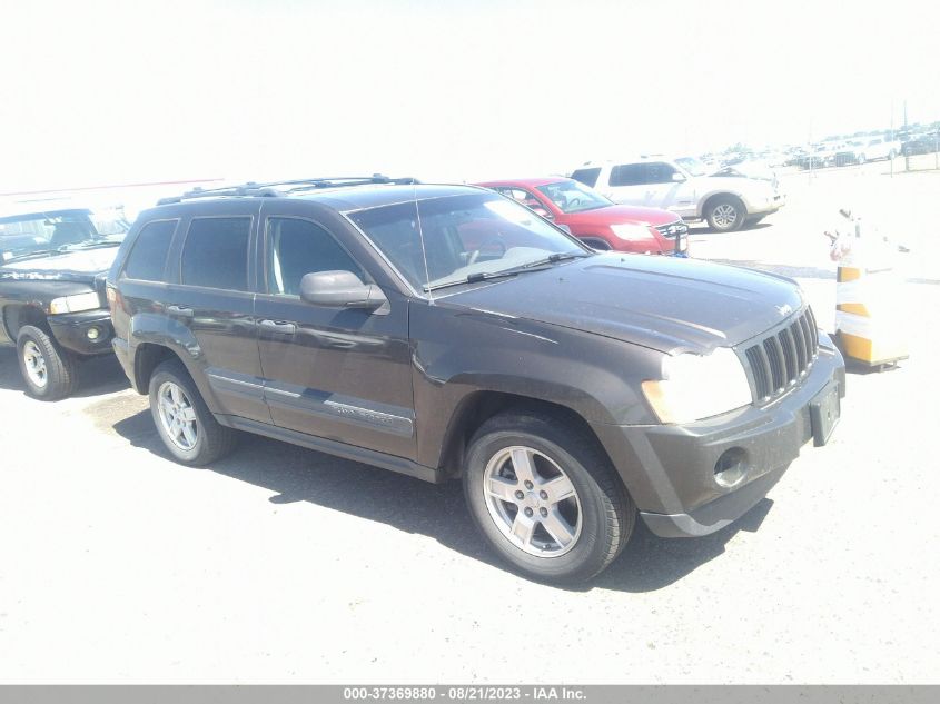 JEEP GRAND CHEROKEE 2005 1j4gr48k05c714020