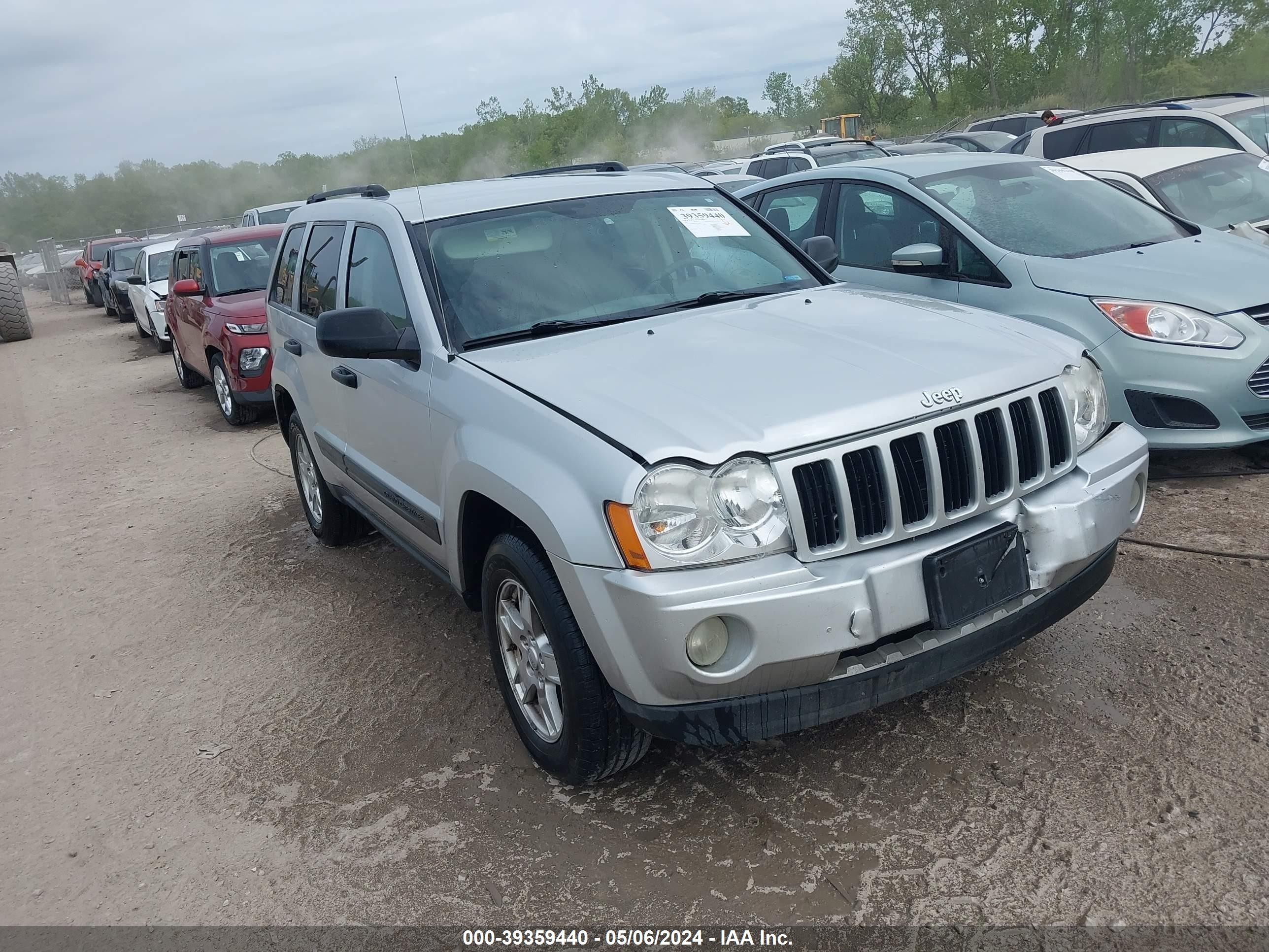 JEEP GRAND CHEROKEE 2005 1j4gr48k25c508620