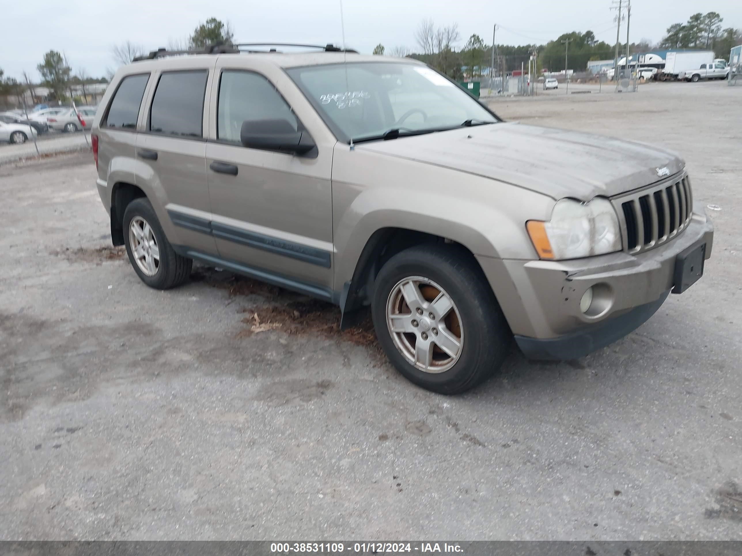 JEEP GRAND CHEROKEE 2005 1j4gr48k35c593273