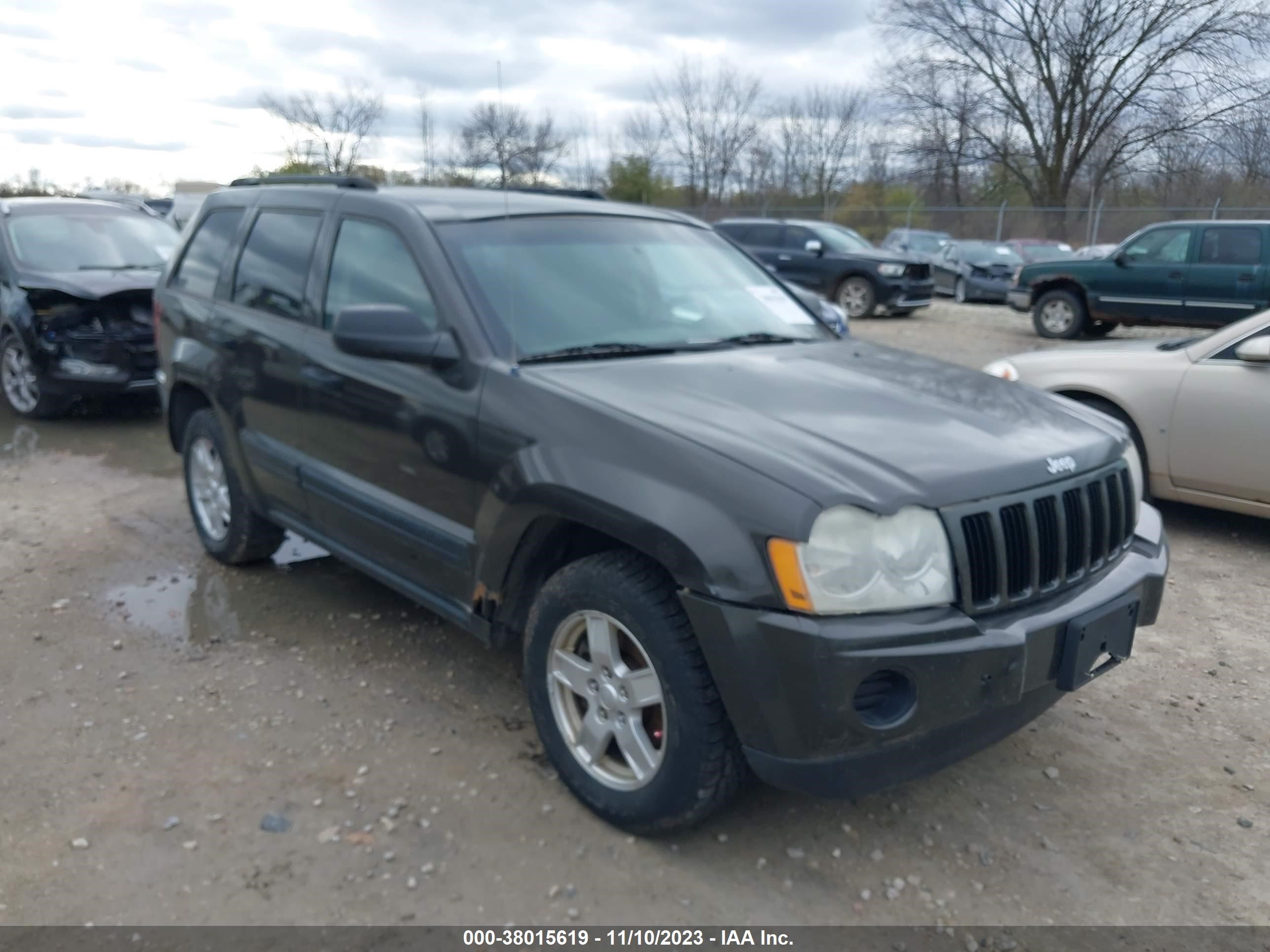 JEEP GRAND CHEROKEE 2005 1j4gr48k45c568012