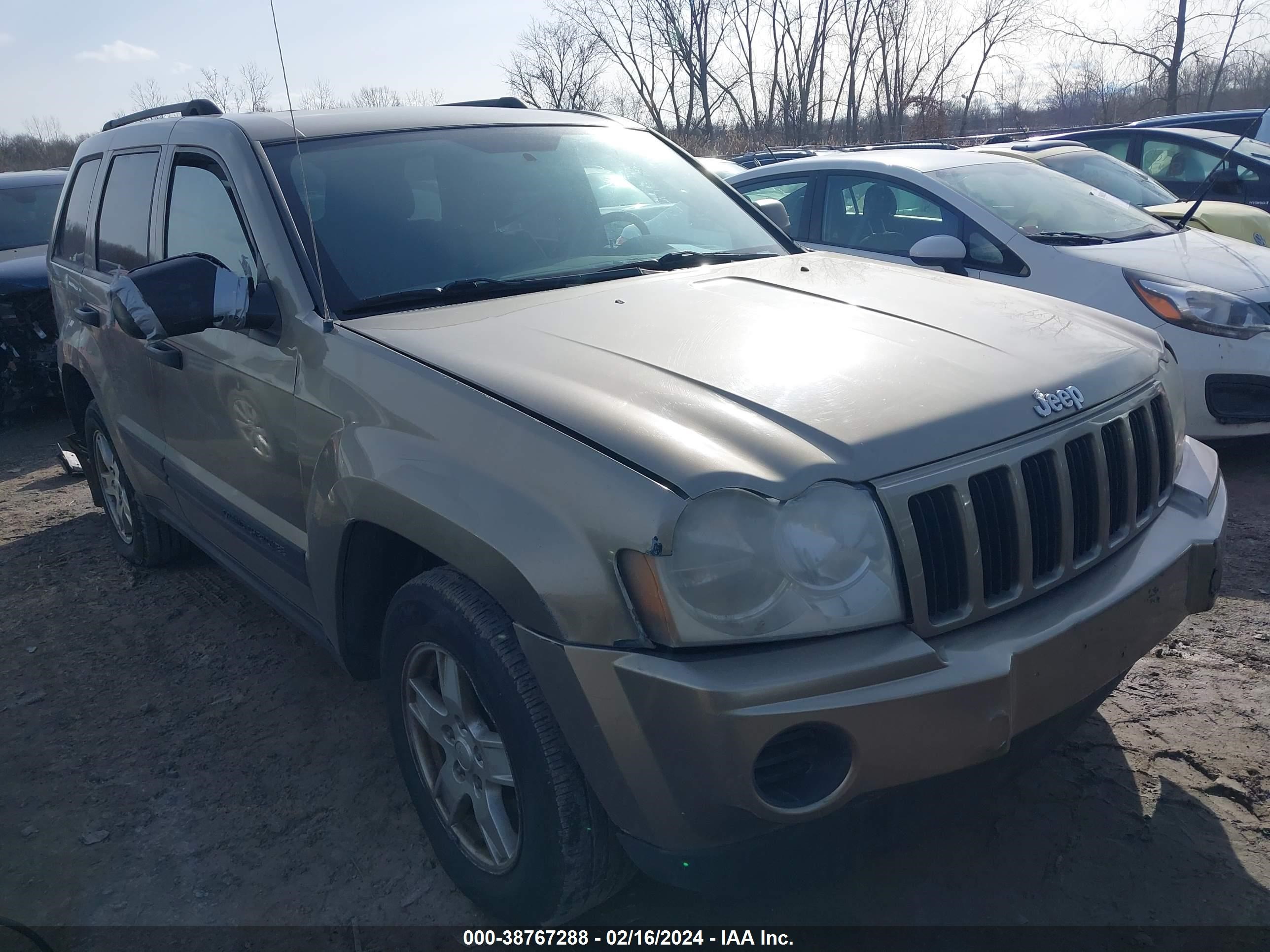 JEEP GRAND CHEROKEE 2005 1j4gr48k65c580890