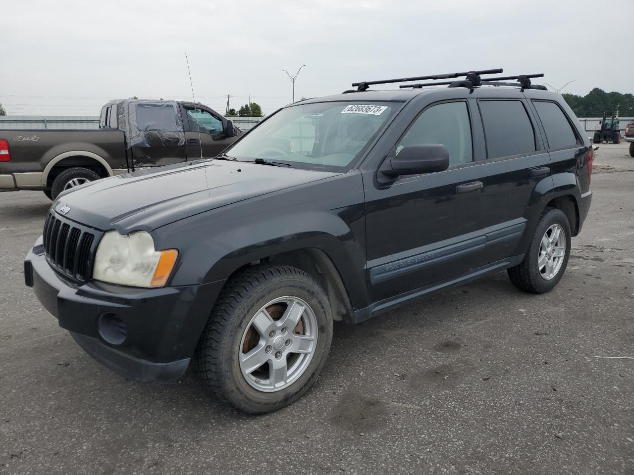 JEEP GRAND CHEROKEE 2005 1j4gr48k85c513577