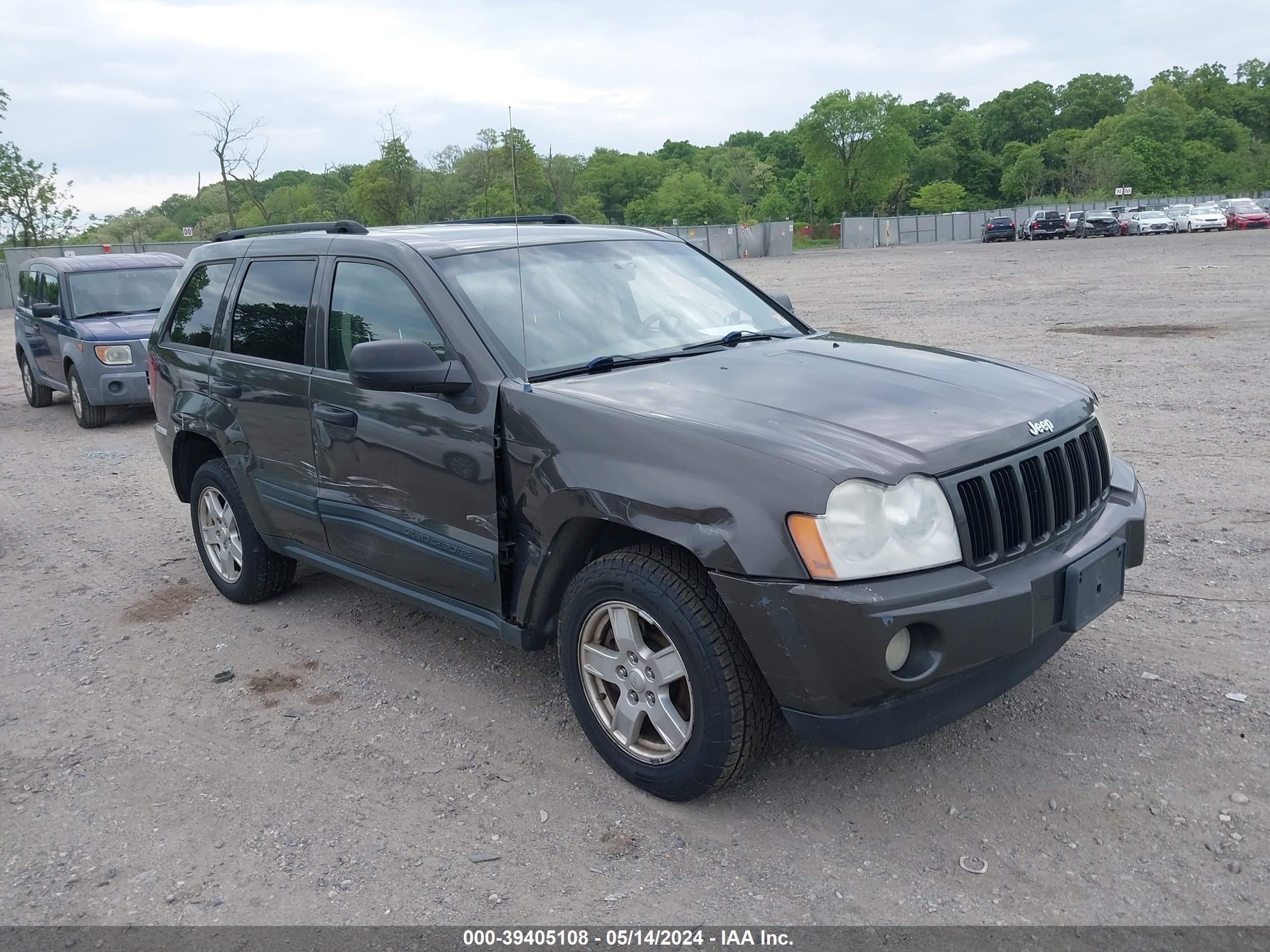 JEEP GRAND CHEROKEE 2005 1j4gr48k85c719188