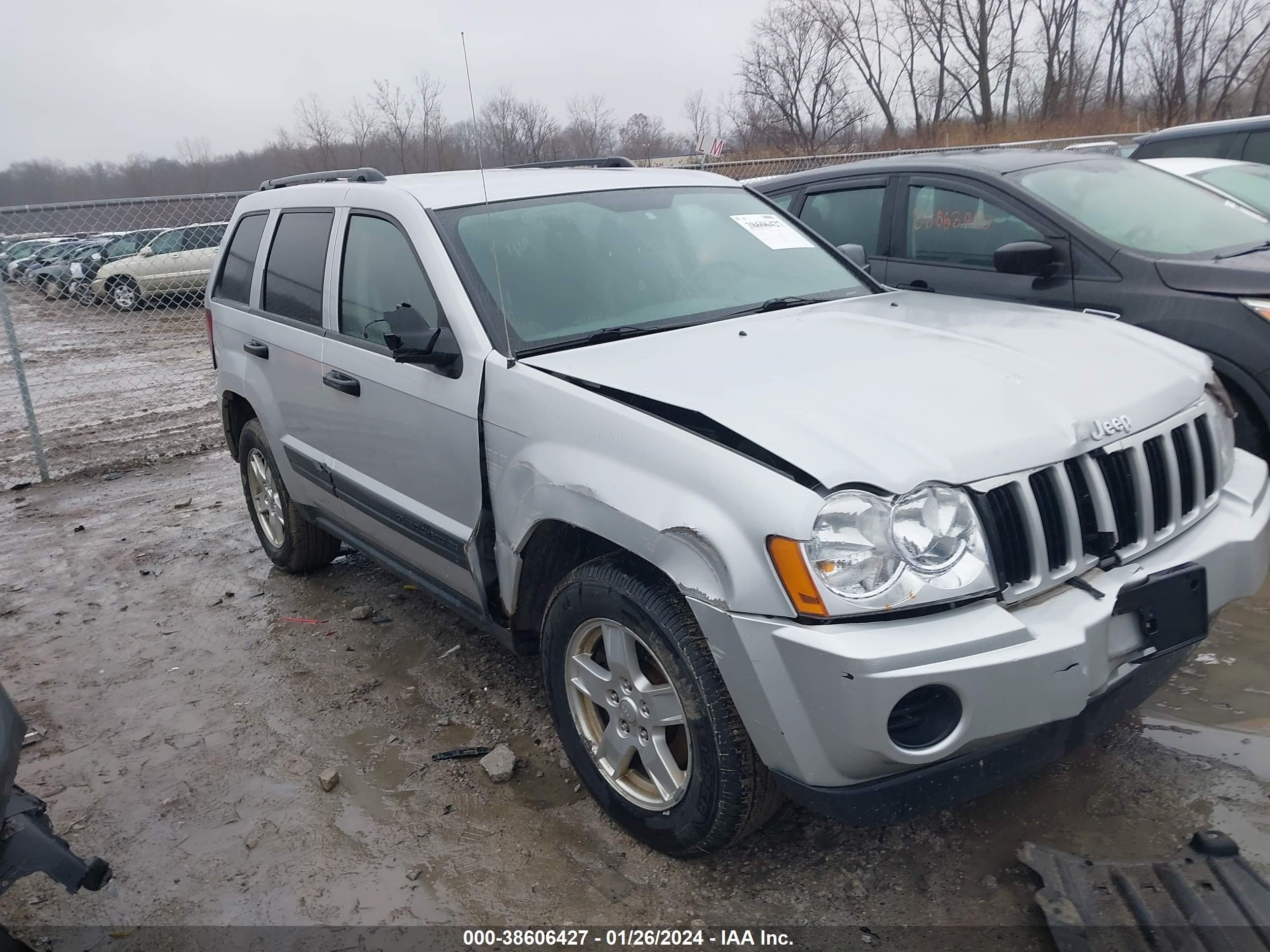 JEEP GRAND CHEROKEE 2005 1j4gr48k95c607290