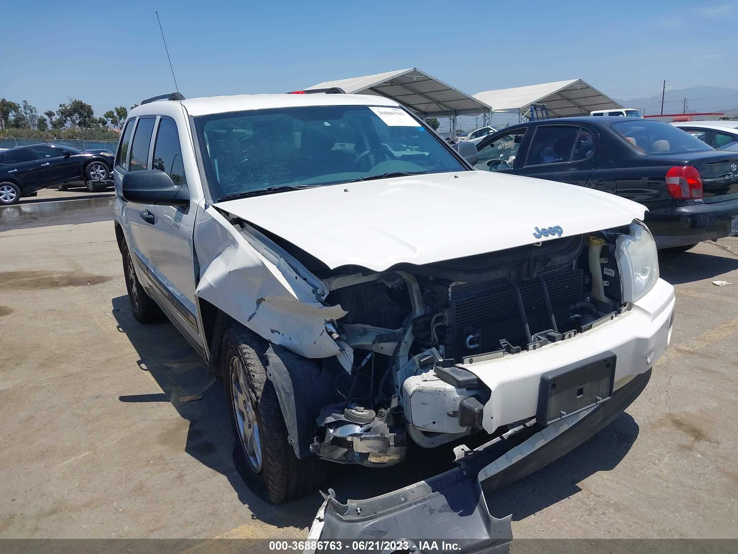 JEEP GRAND CHEROKEE 2006 1j4gs48k06c230144