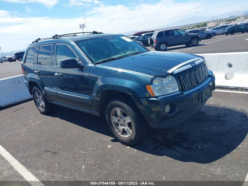 JEEP GRAND CHEROKEE 2005 1j4gs48k15c557778