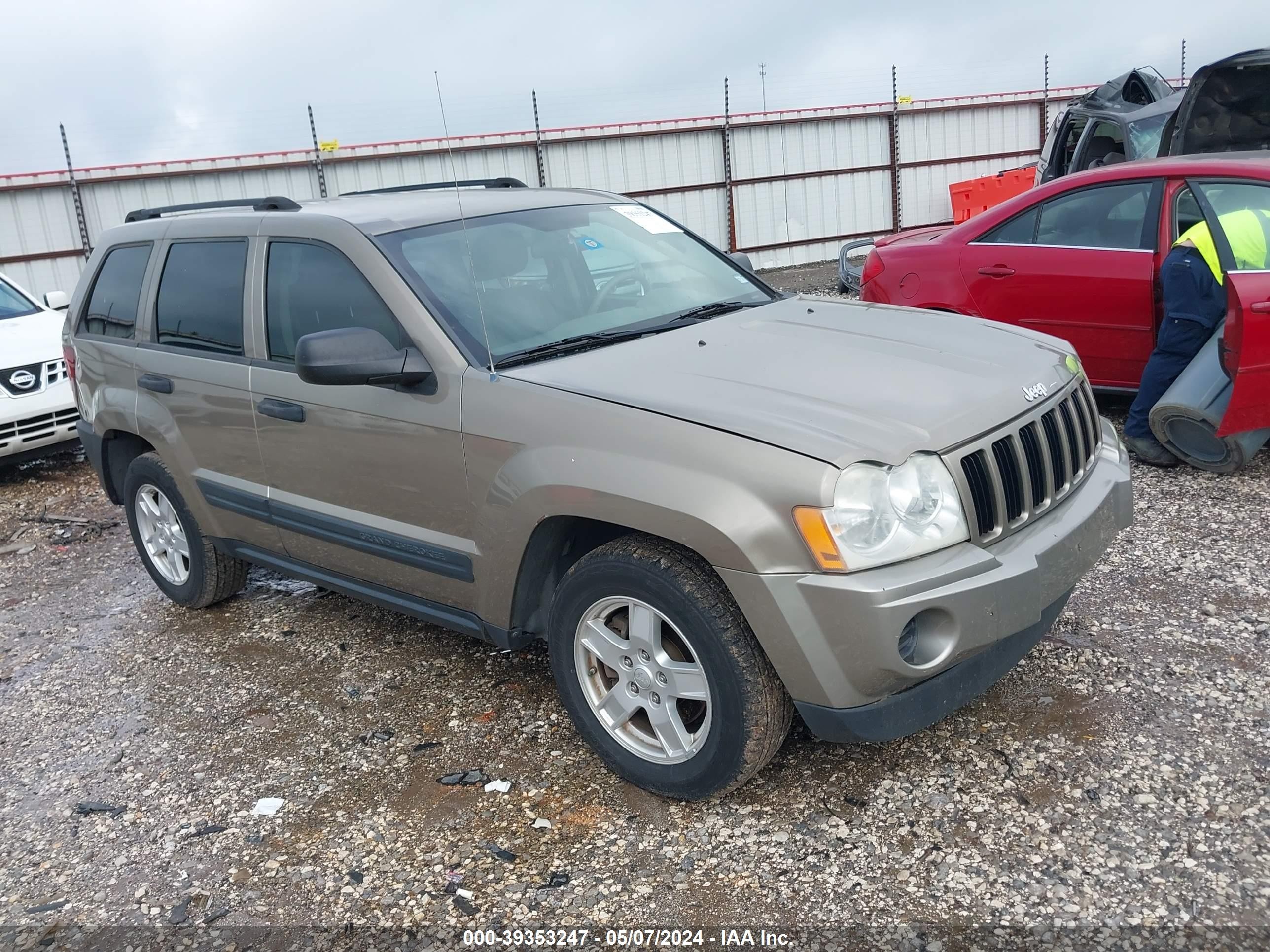 JEEP GRAND CHEROKEE 2005 1j4gs48k15c726861