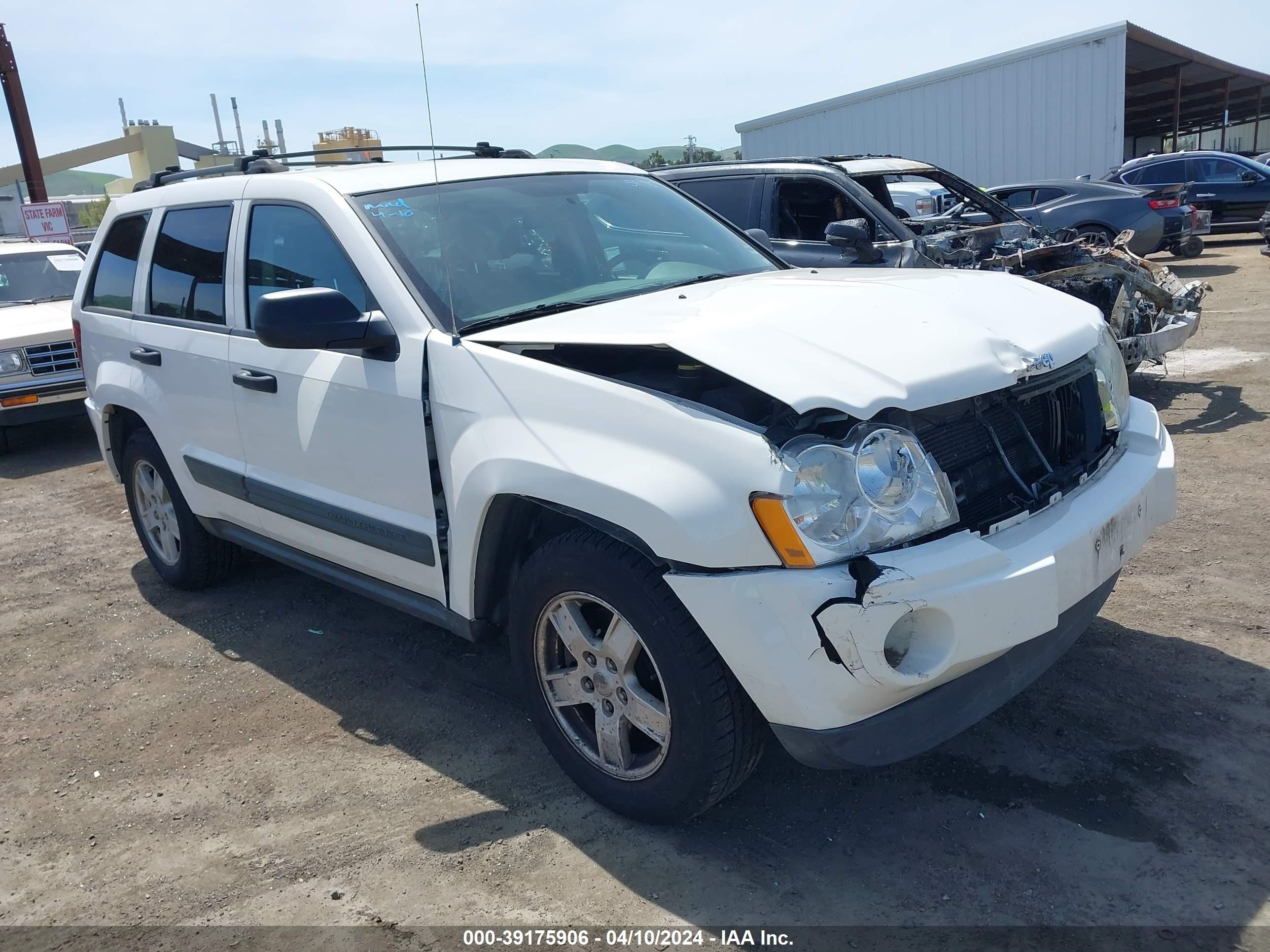 JEEP GRAND CHEROKEE 2006 1j4gs48k66c299453