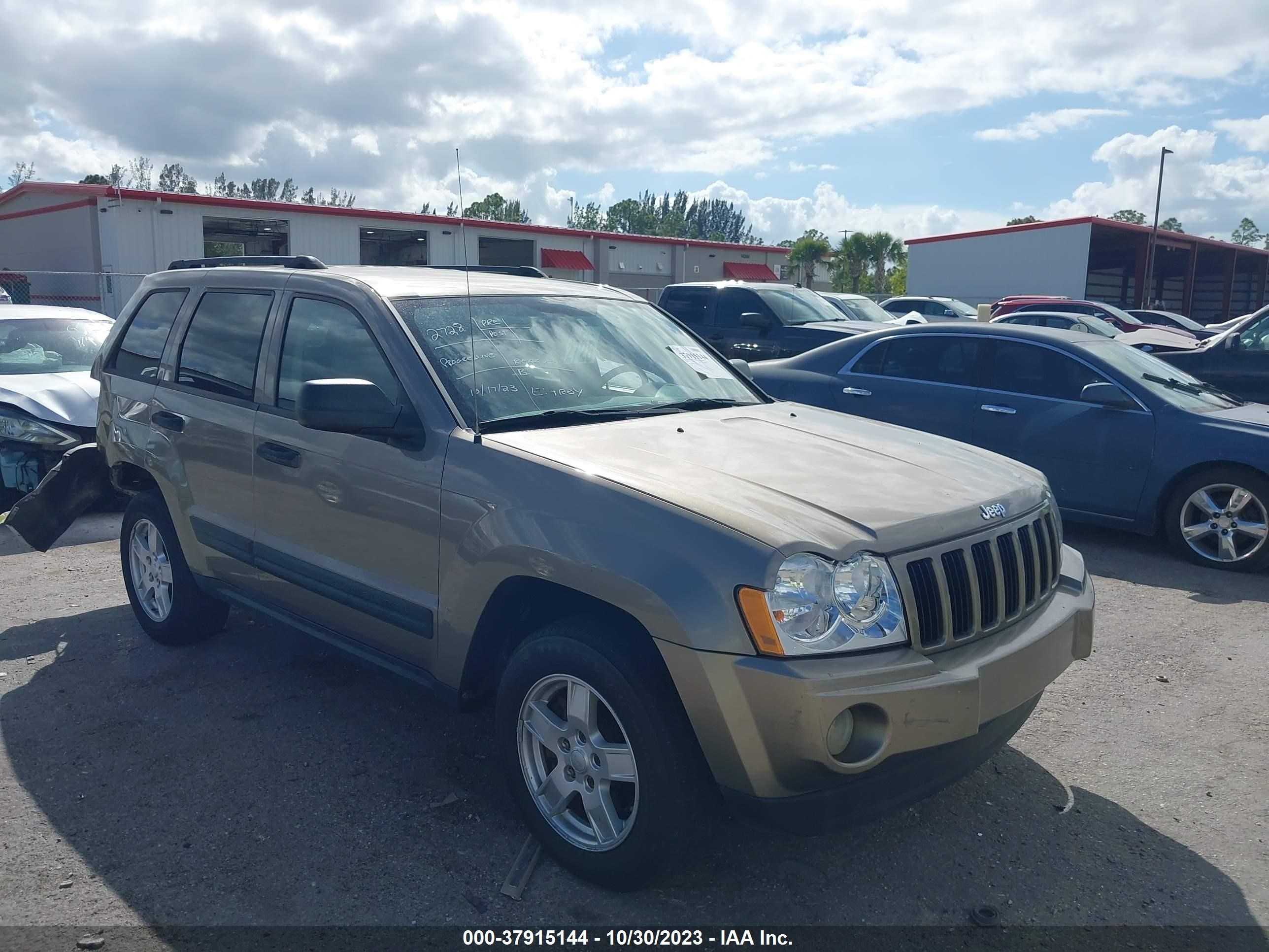 JEEP GRAND CHEROKEE 2005 1j4gs48k85c526303