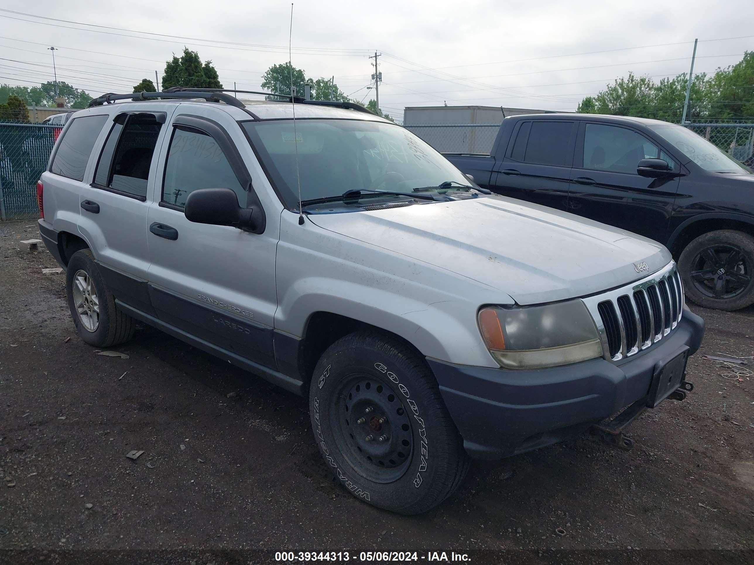 JEEP GRAND CHEROKEE 2003 1j4gw48s63c543022