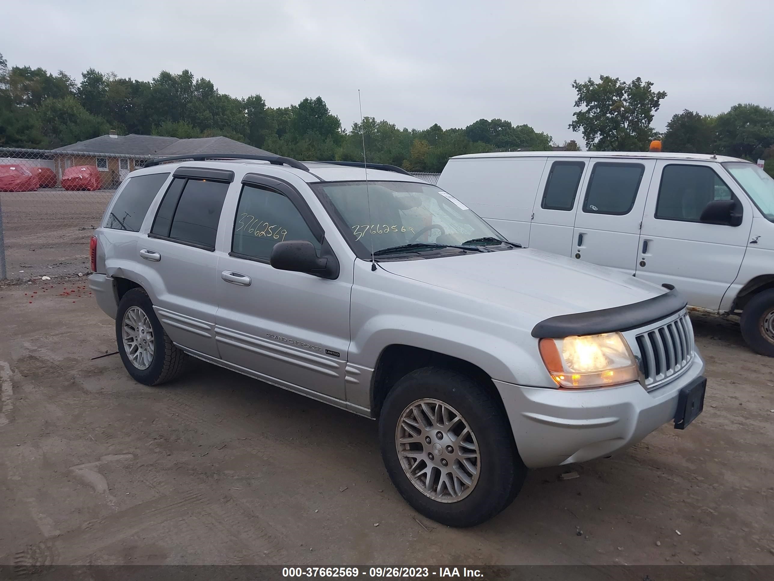 JEEP GRAND CHEROKEE 2004 1j4gw58n24c393461