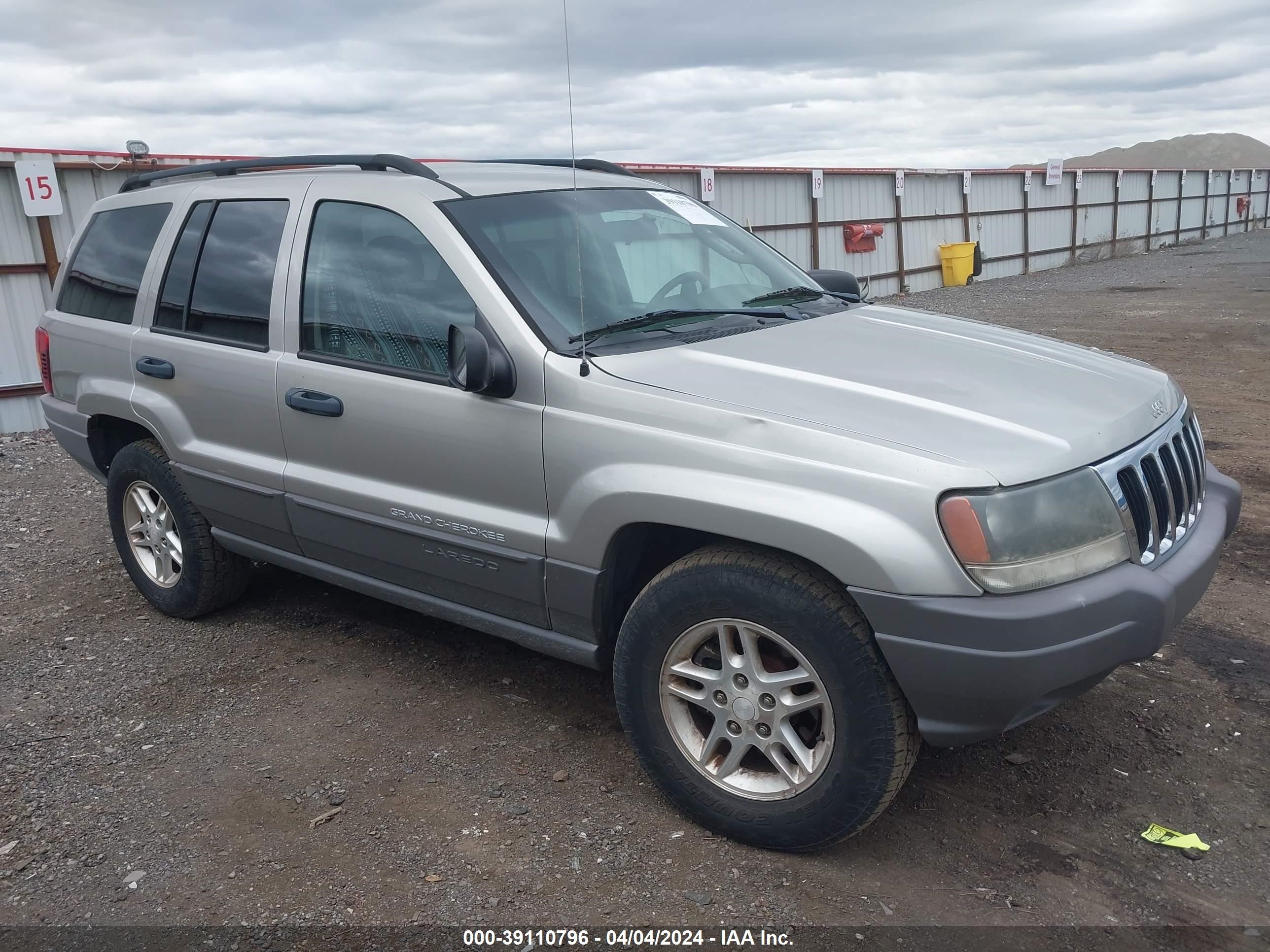 JEEP GRAND CHEROKEE 2003 1j4gx48n33c520952