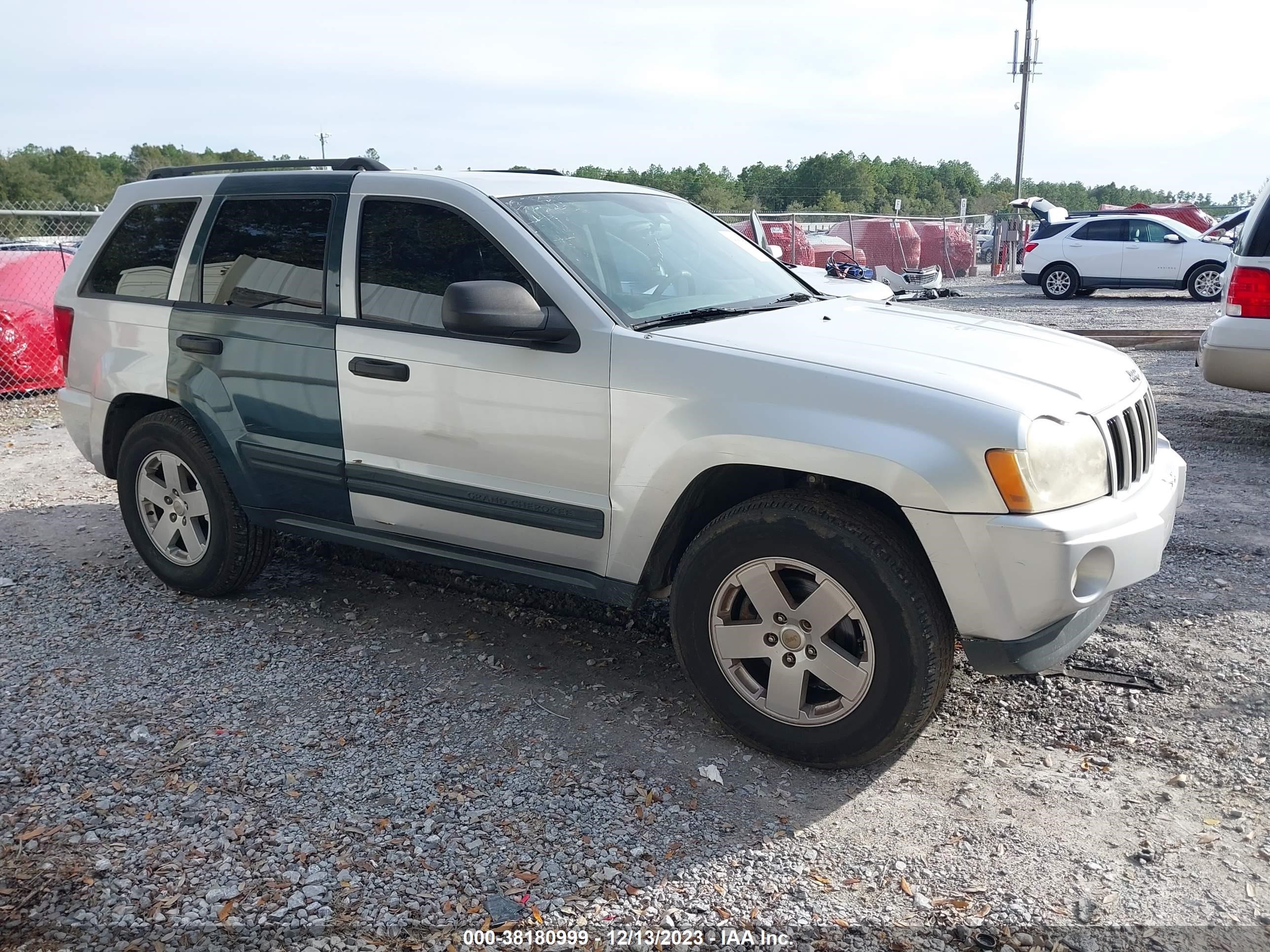 JEEP GRAND CHEROKEE 2005 1j4hr48n15c571707