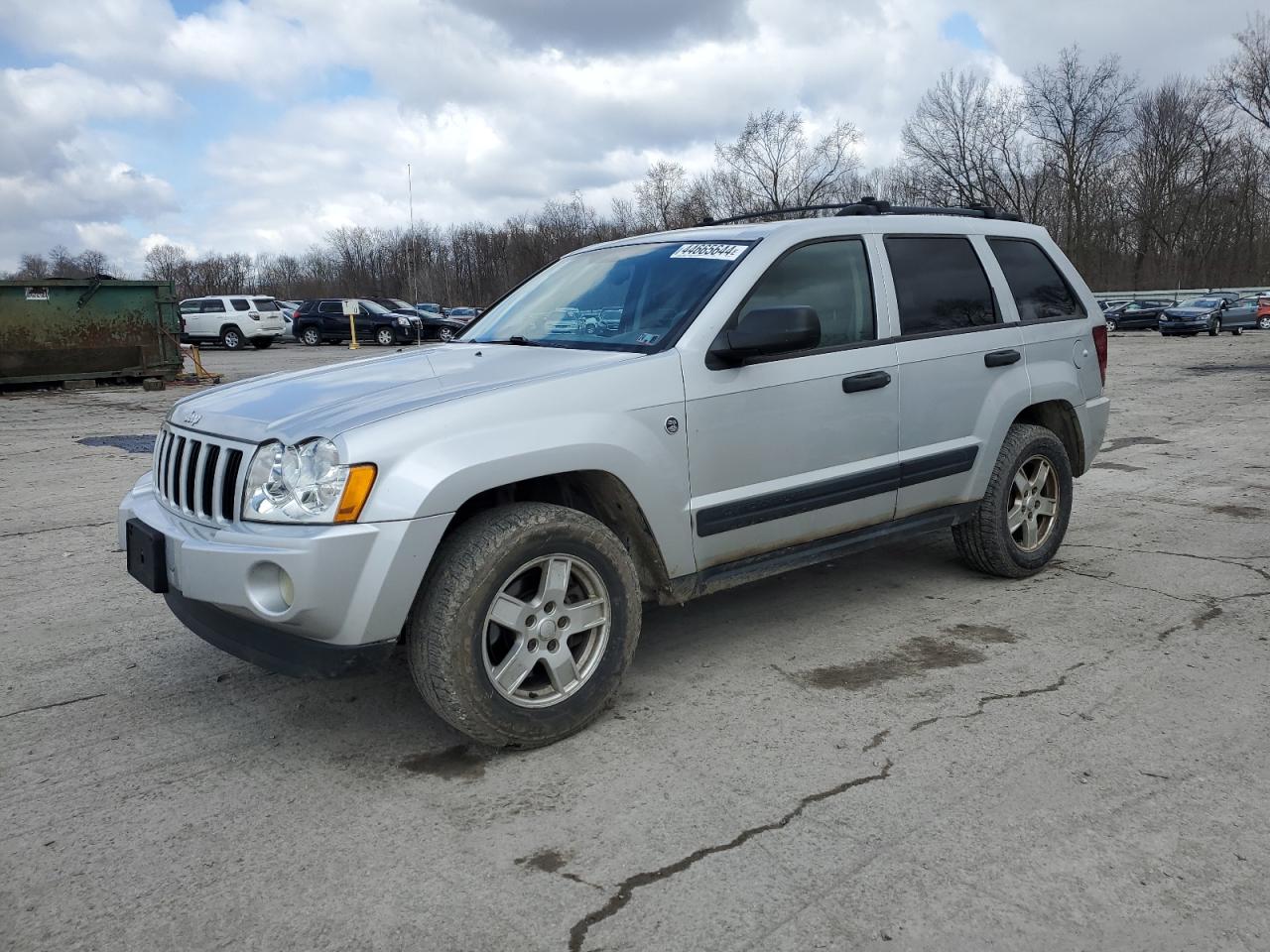 JEEP GRAND CHEROKEE 2005 1j4hr48n25c530387