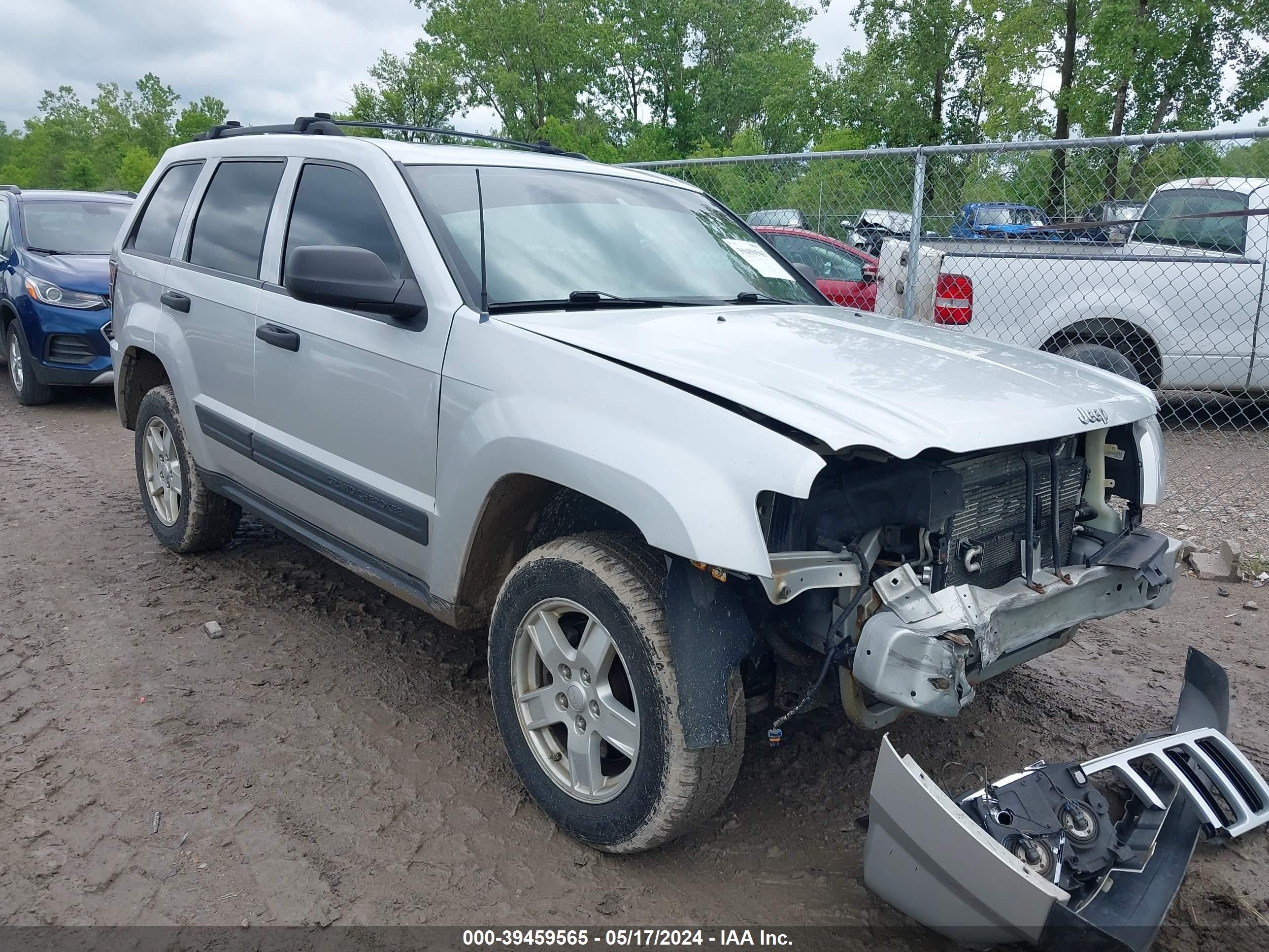 JEEP GRAND CHEROKEE 2005 1j4hr48n45c500372