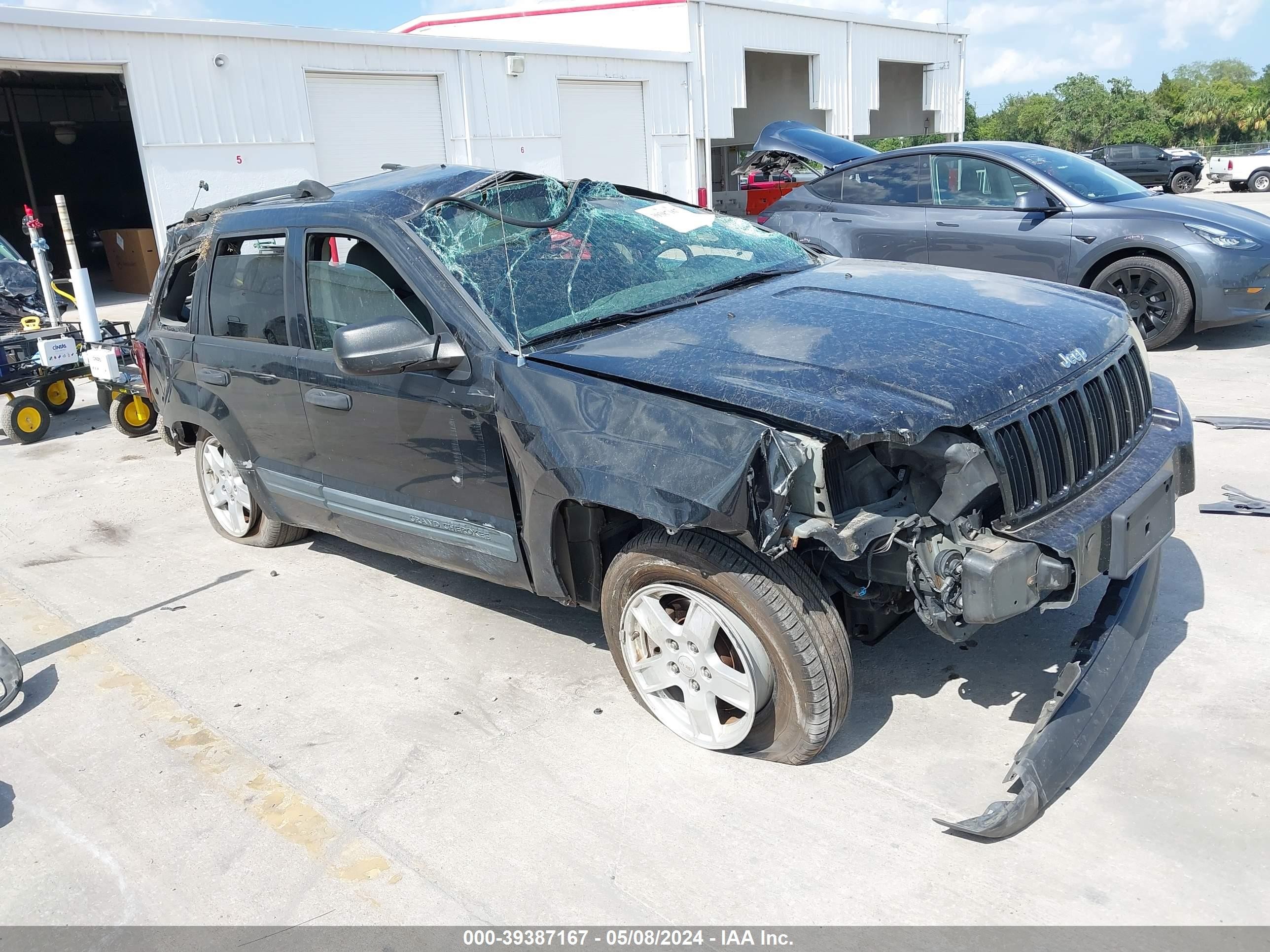 JEEP GRAND CHEROKEE 2005 1j4hr48nx5c629944