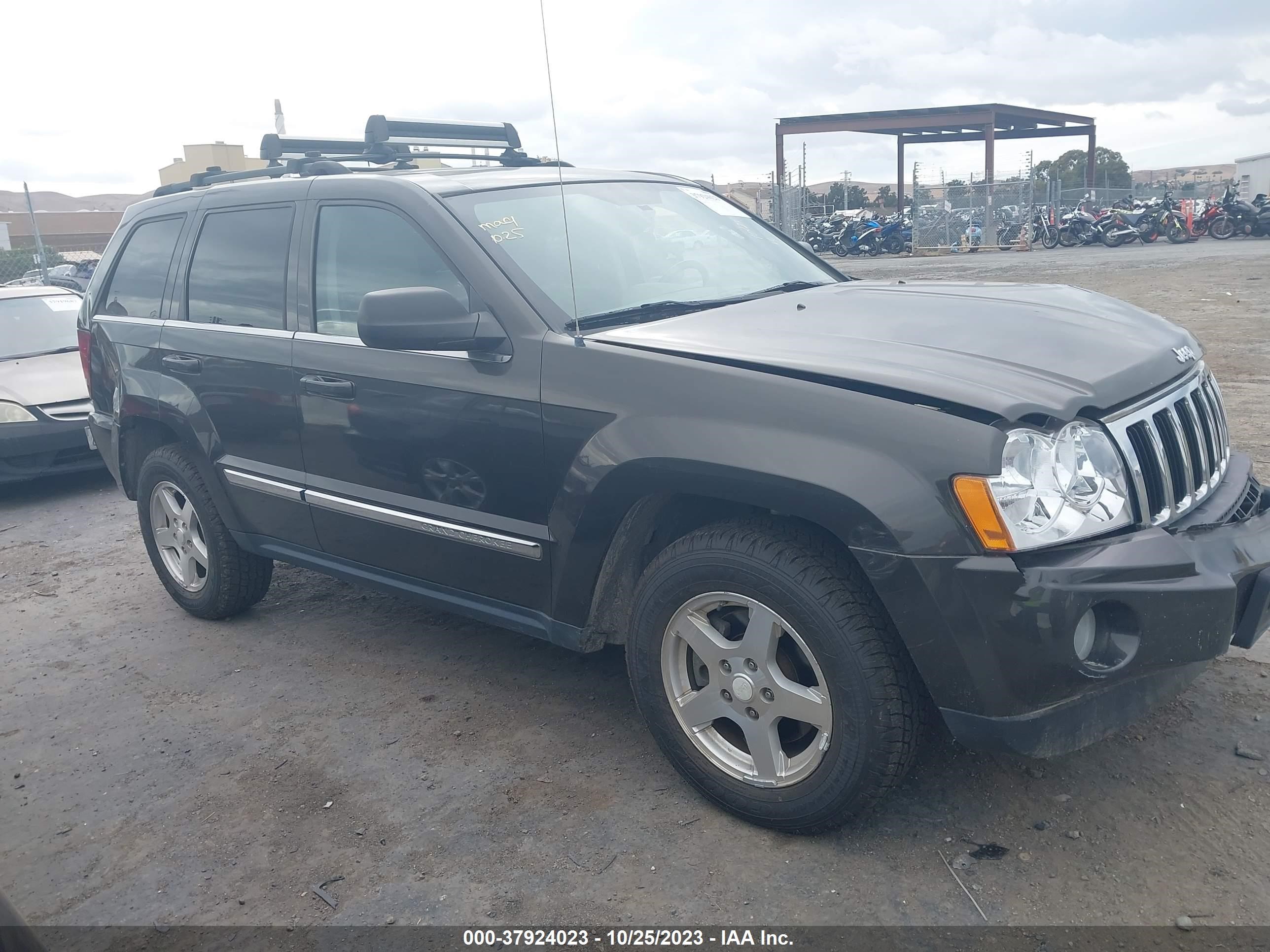 JEEP GRAND CHEROKEE 2005 1j4hr58215c650662