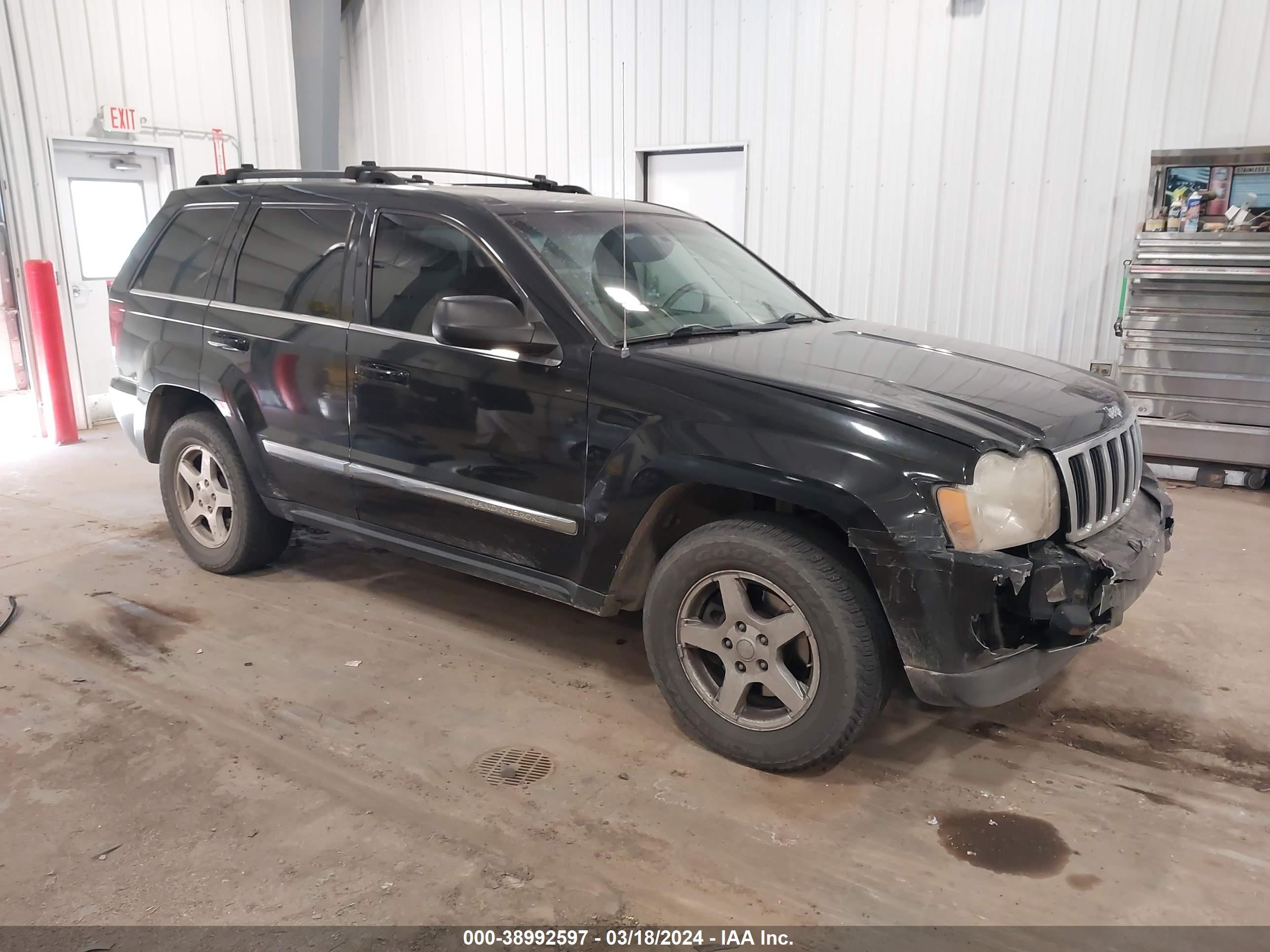 JEEP GRAND CHEROKEE 2005 1j4hr58215c653903