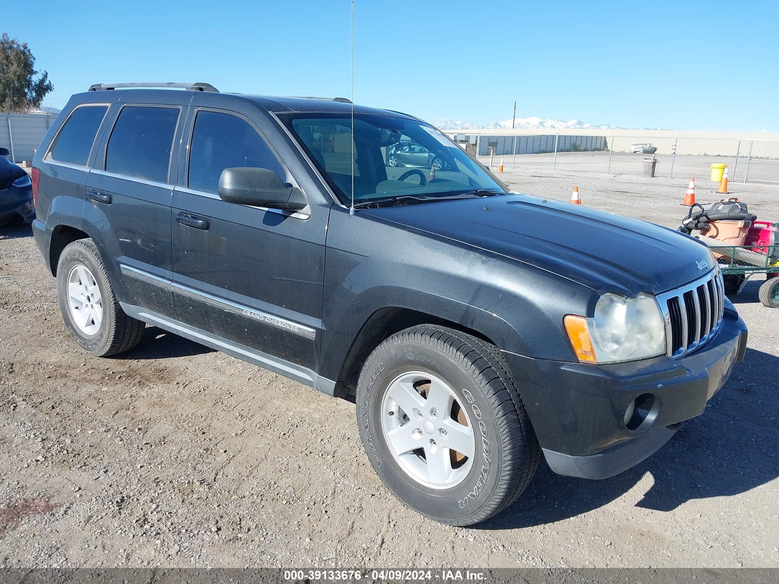 JEEP GRAND CHEROKEE 2005 1j4hr58225c650489