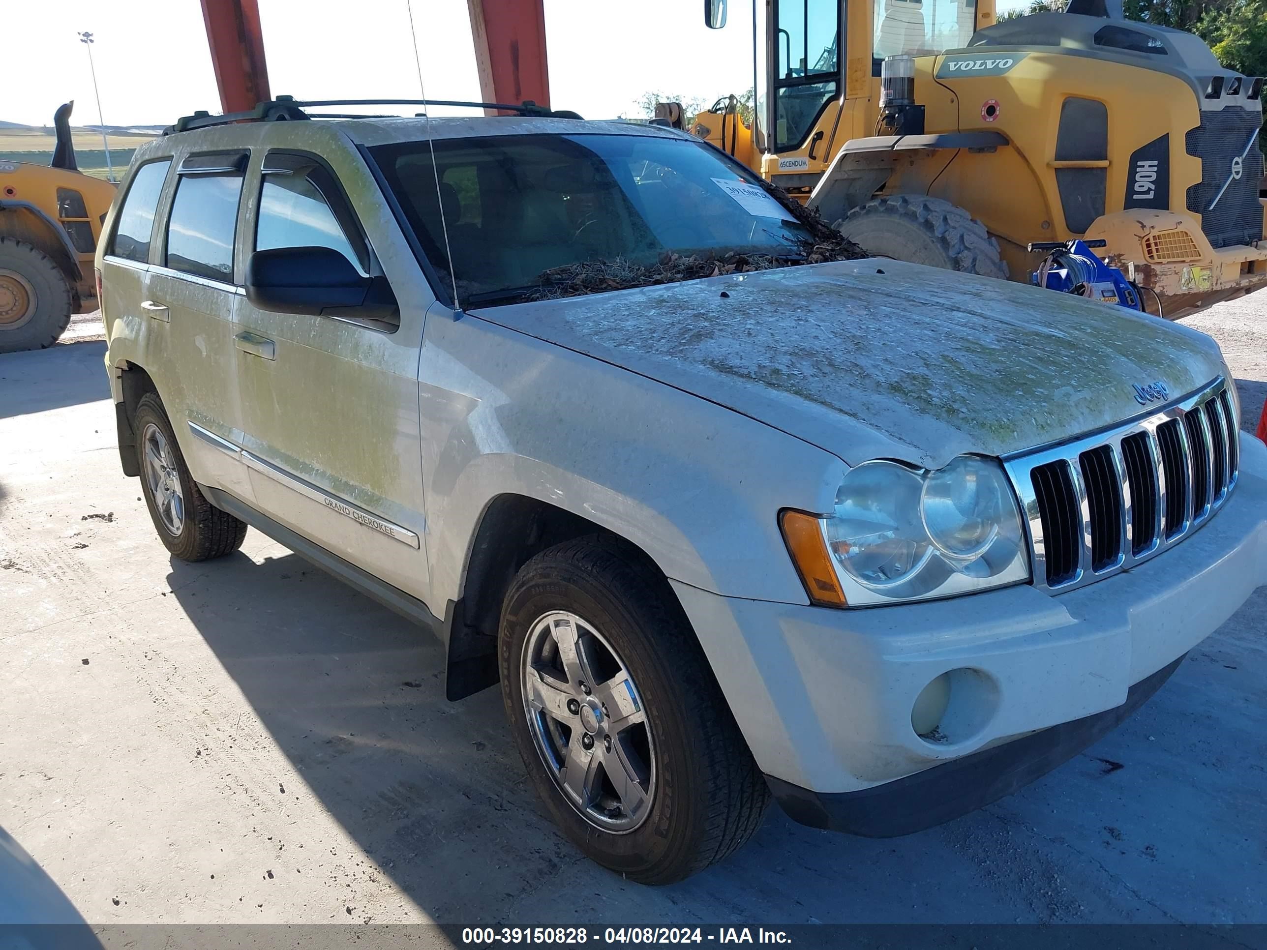 JEEP GRAND CHEROKEE 2005 1j4hr58235c671741