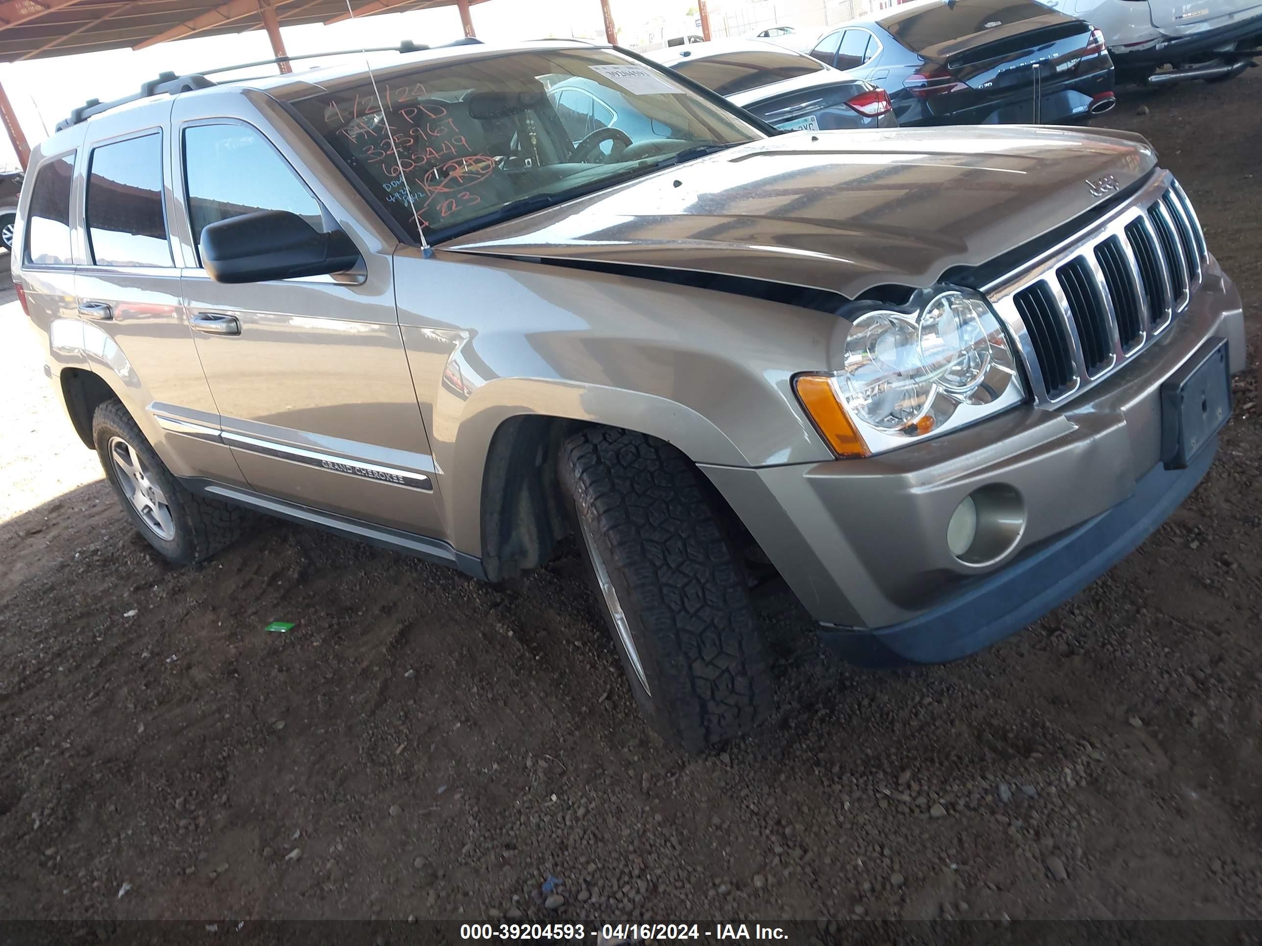 JEEP GRAND CHEROKEE 2005 1j4hr58275c605449