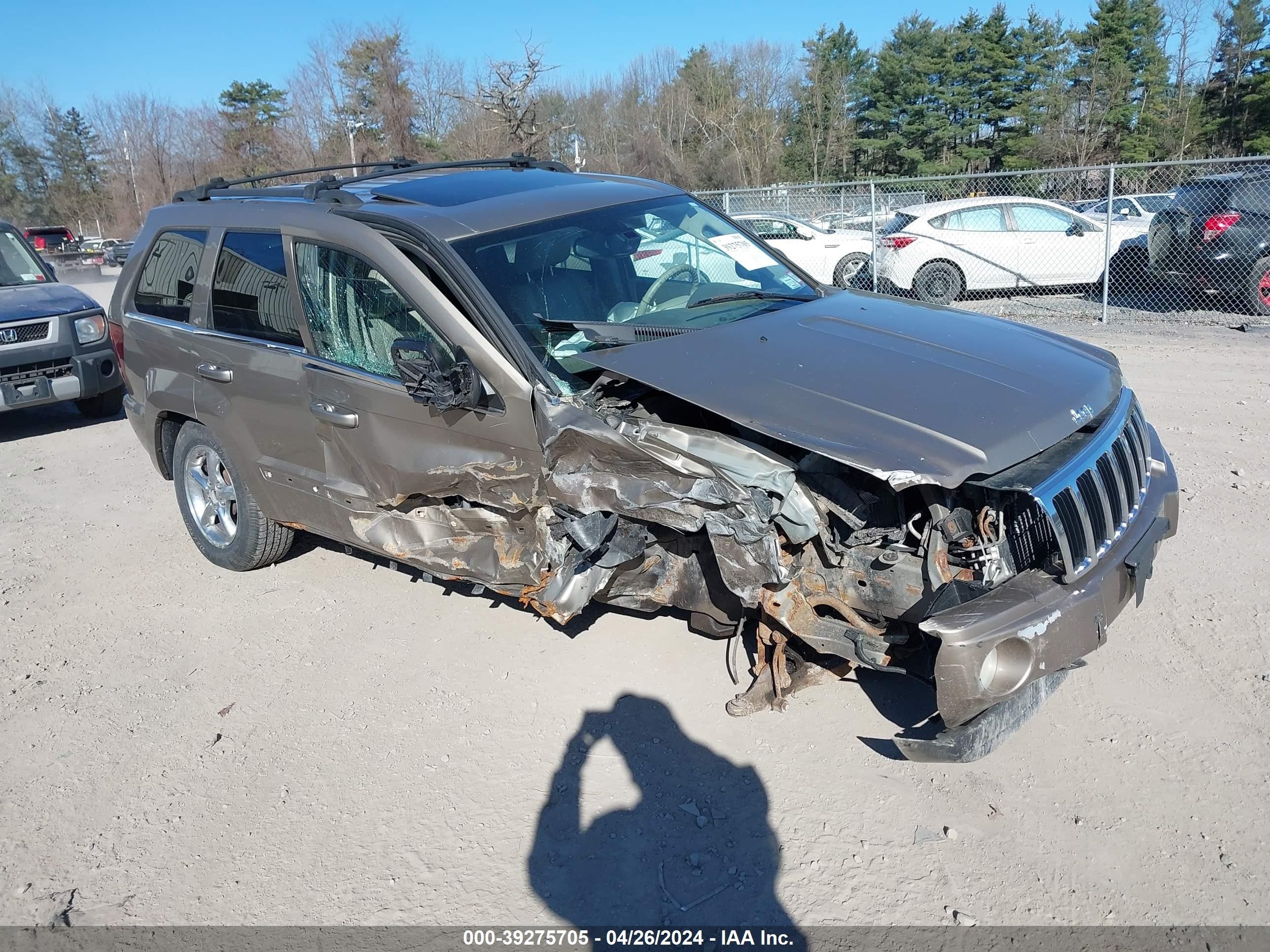 JEEP GRAND CHEROKEE 2005 1j4hr58285c654045