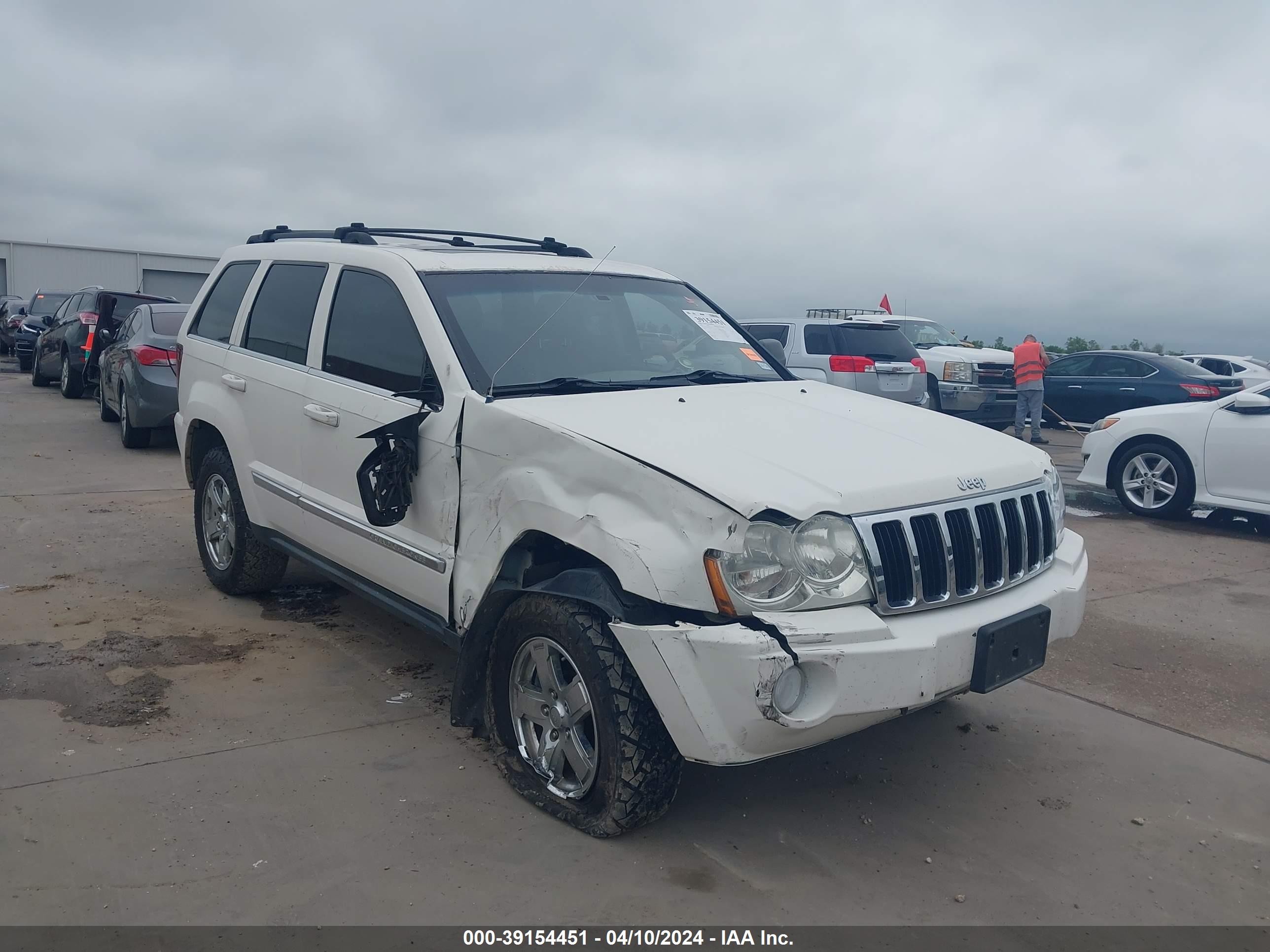 JEEP GRAND CHEROKEE 2006 1j4hr58n26c360393