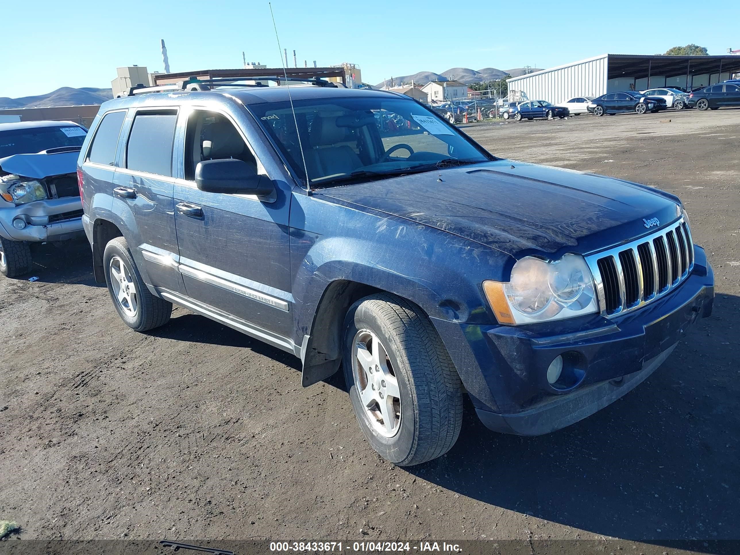 JEEP GRAND CHEROKEE 2005 1j4hr58n65c530852