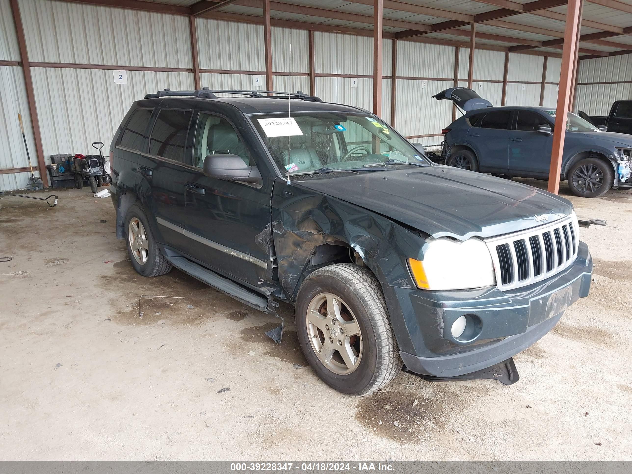 JEEP GRAND CHEROKEE 2005 1j4hr58n65c548526