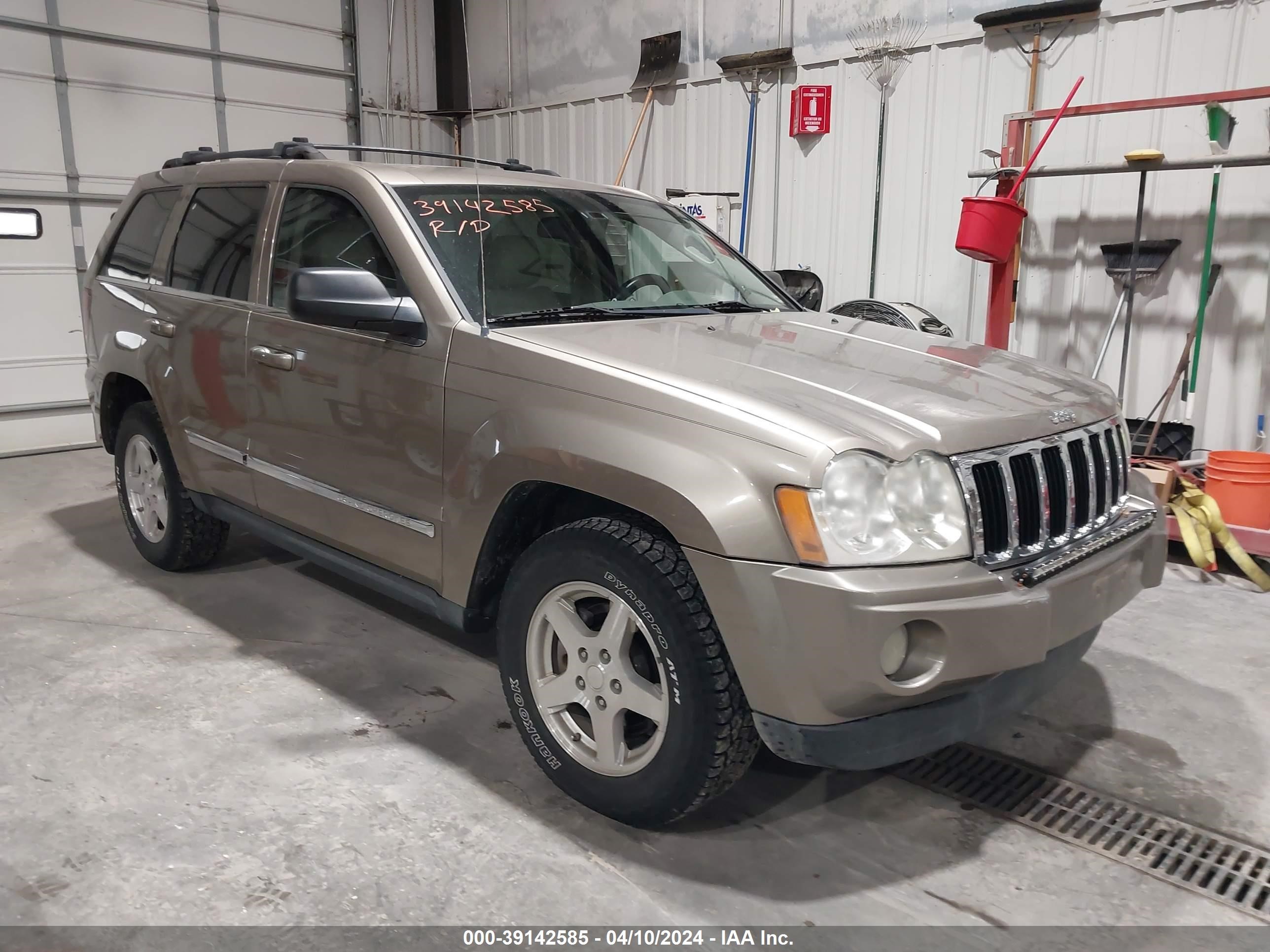 JEEP GRAND CHEROKEE 2006 1j4hr58n66c276920