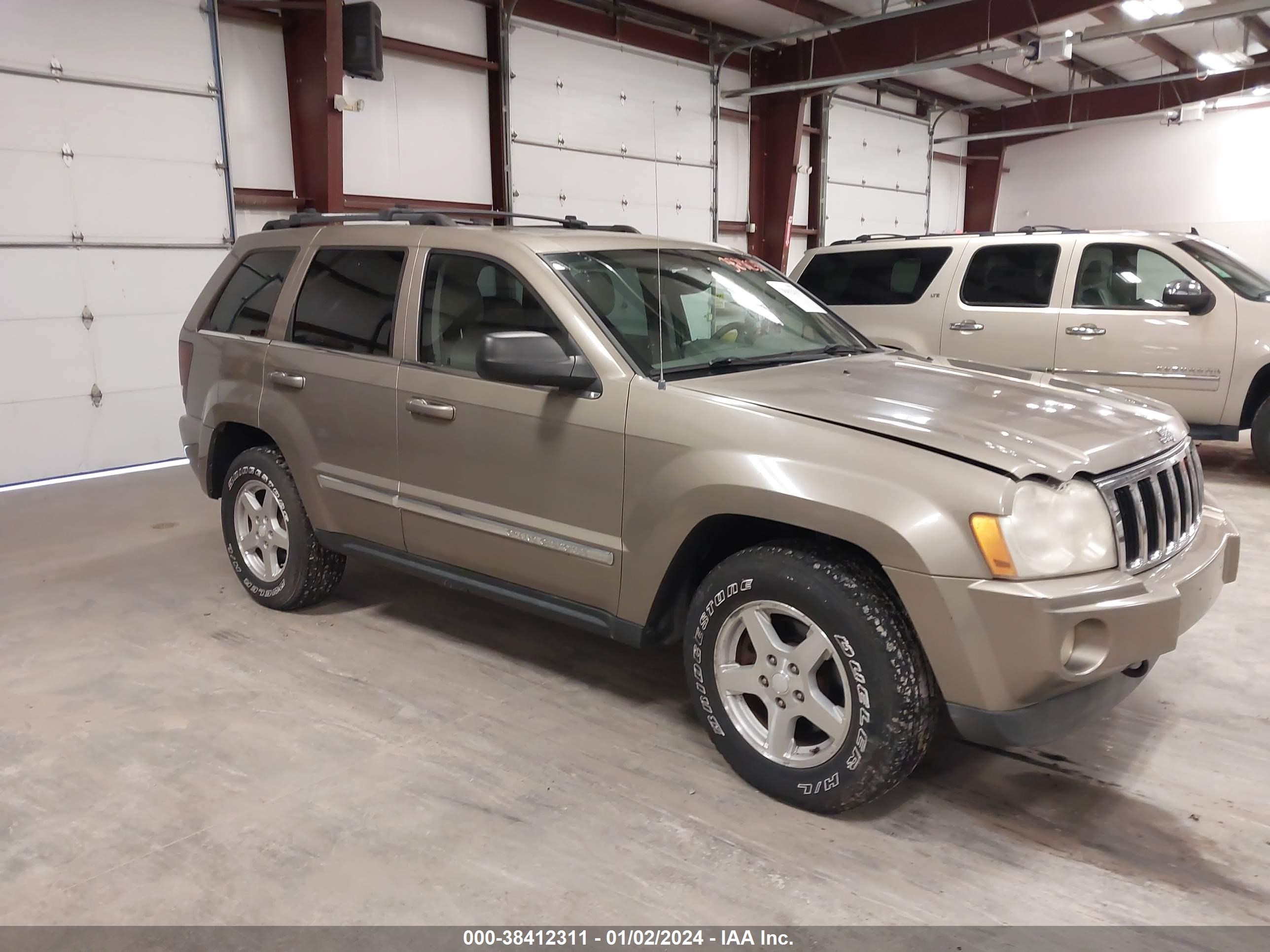 JEEP GRAND CHEROKEE 2005 1j4hr58n75c632340