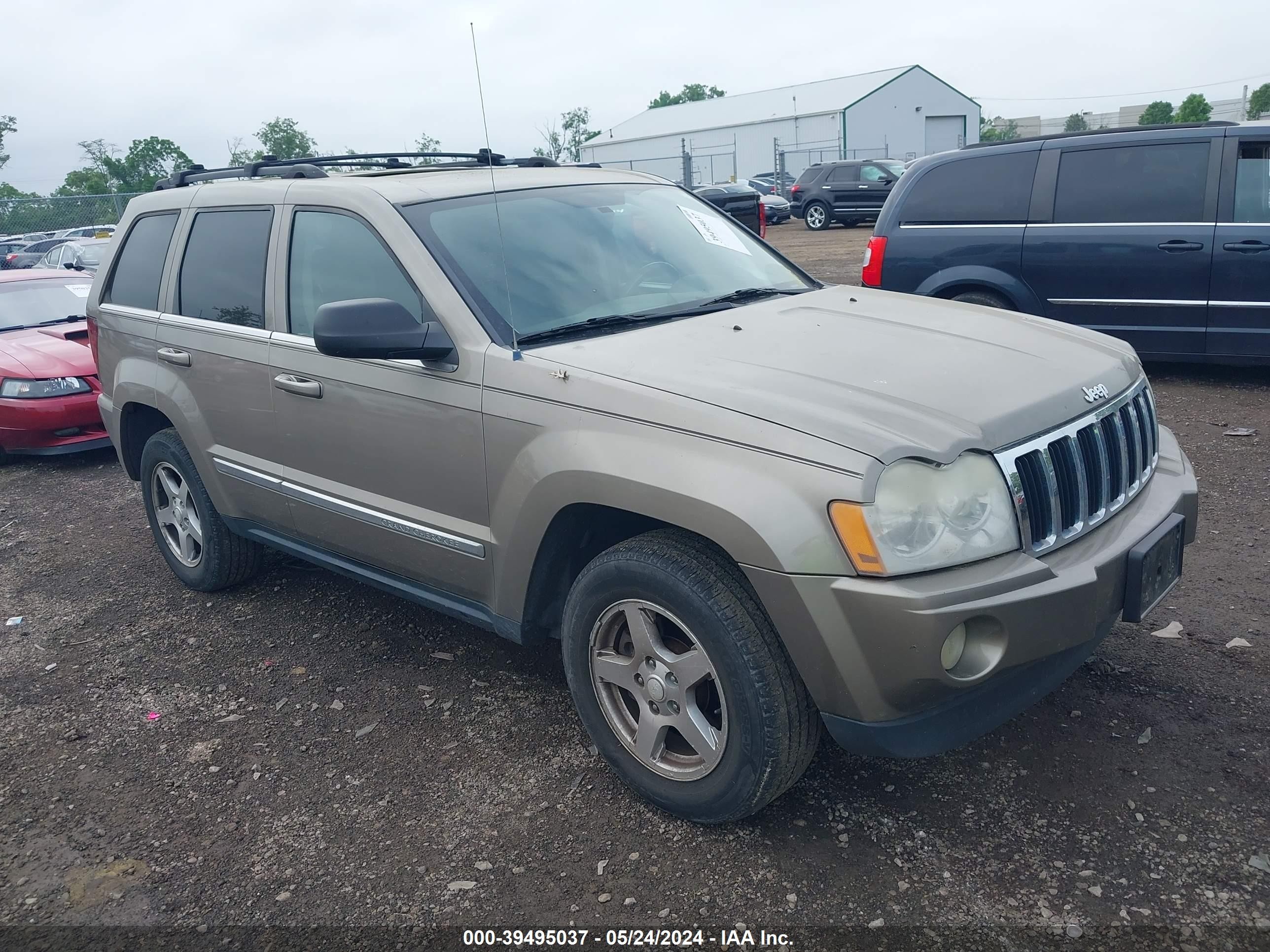 JEEP GRAND CHEROKEE 2005 1j4hr58nx5c643848