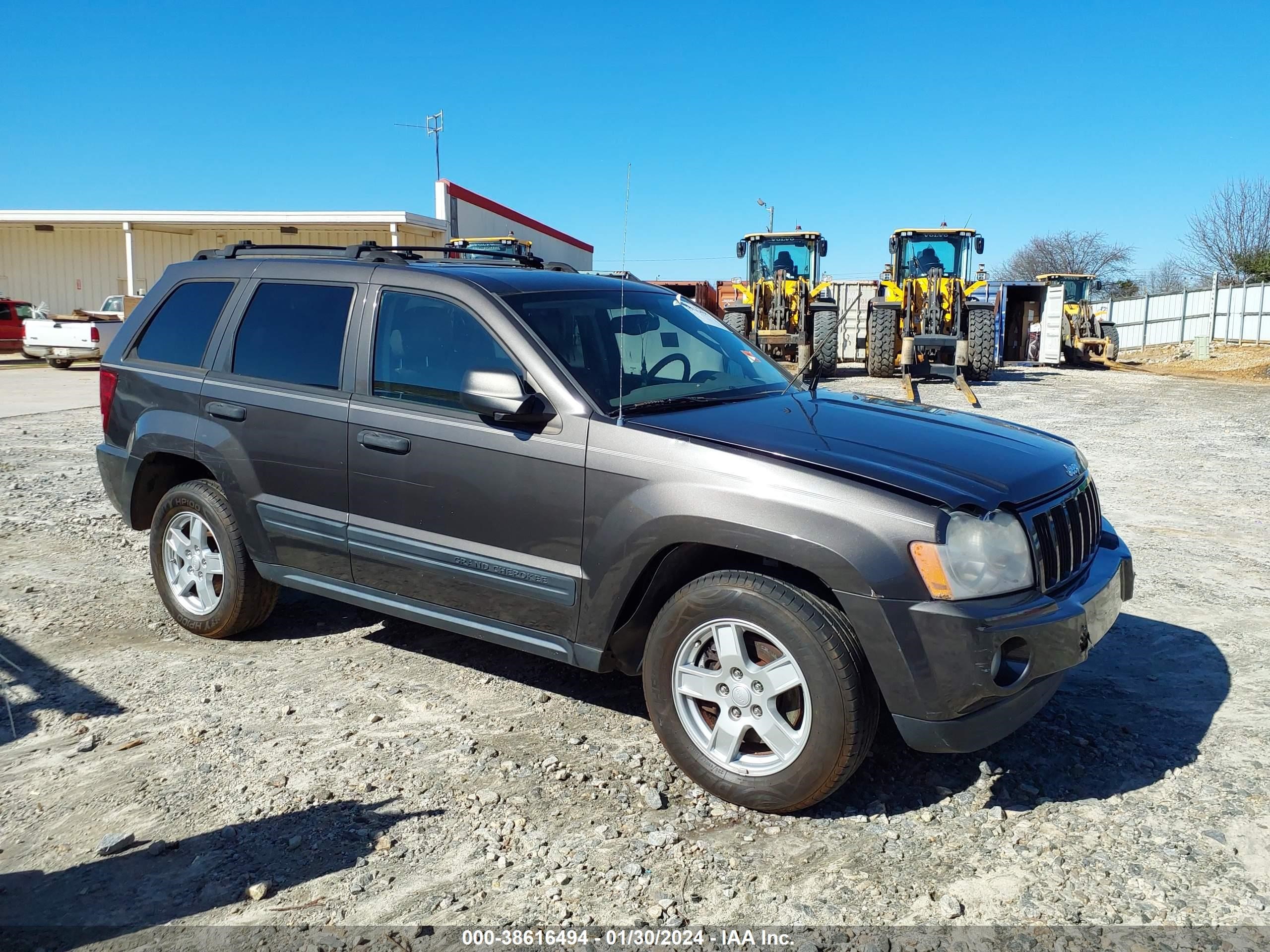 JEEP GRAND CHEROKEE 2005 1j4hs48n25c724597