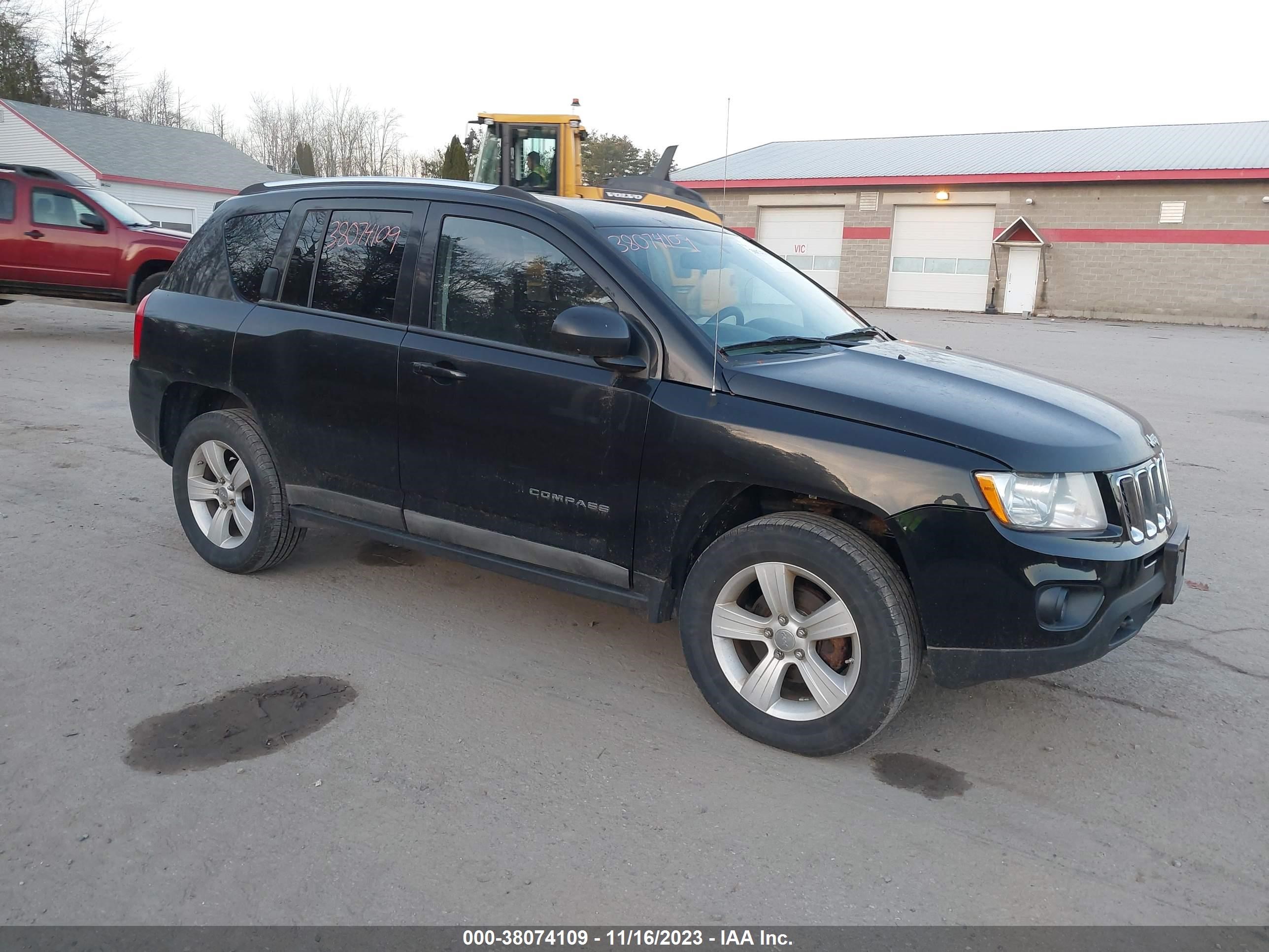 JEEP COMPASS 2011 1j4nf1fb3bd134235