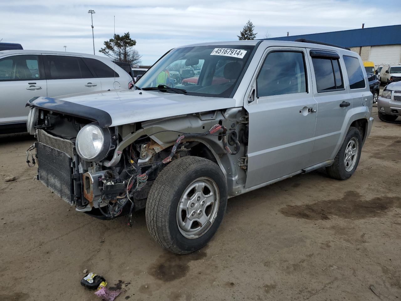 JEEP LIBERTY (PATRIOT) 2010 1j4nf1gbxad675277