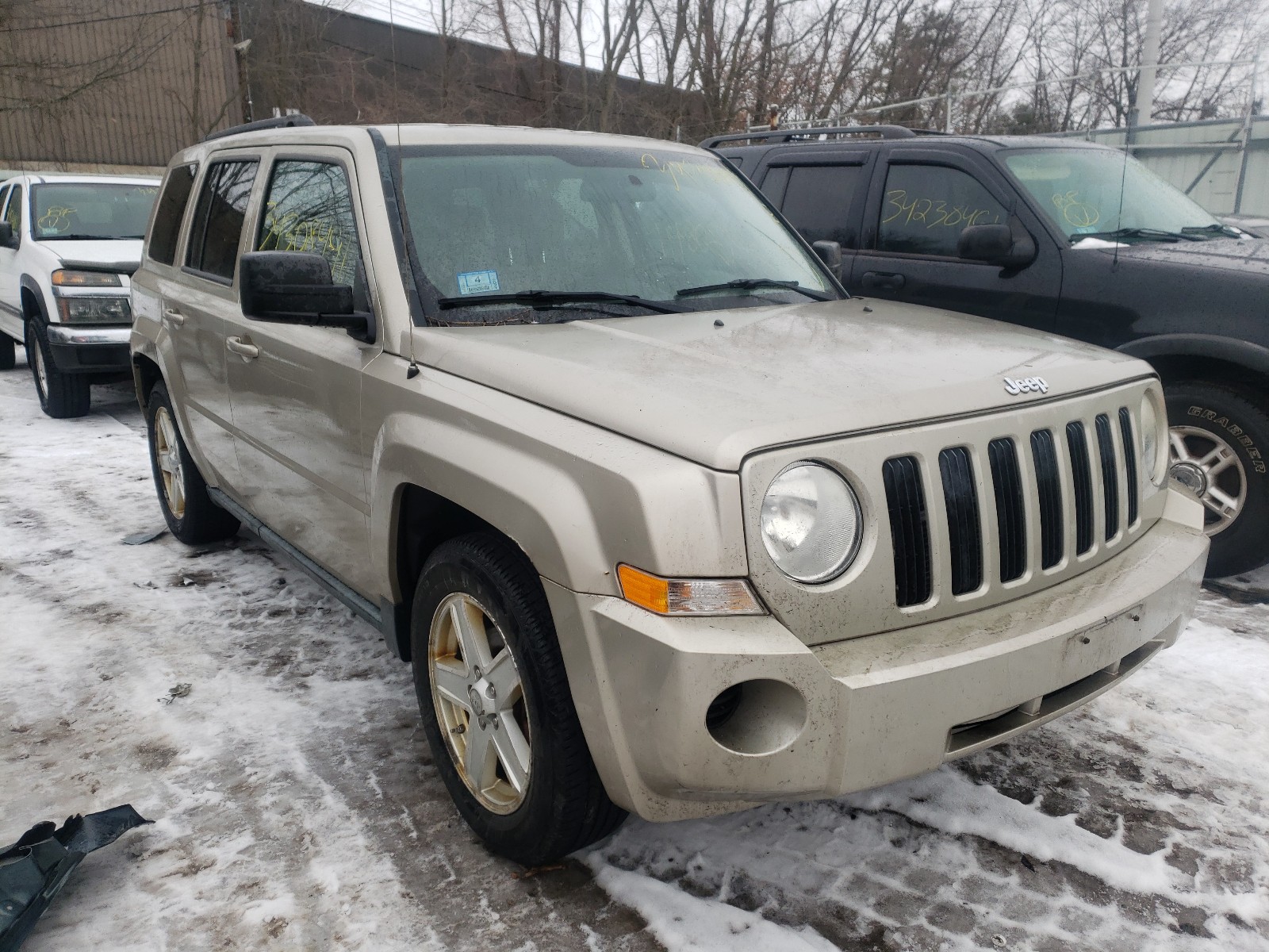 JEEP PATRIOT SP 2010 1j4nf2gb6ad572718