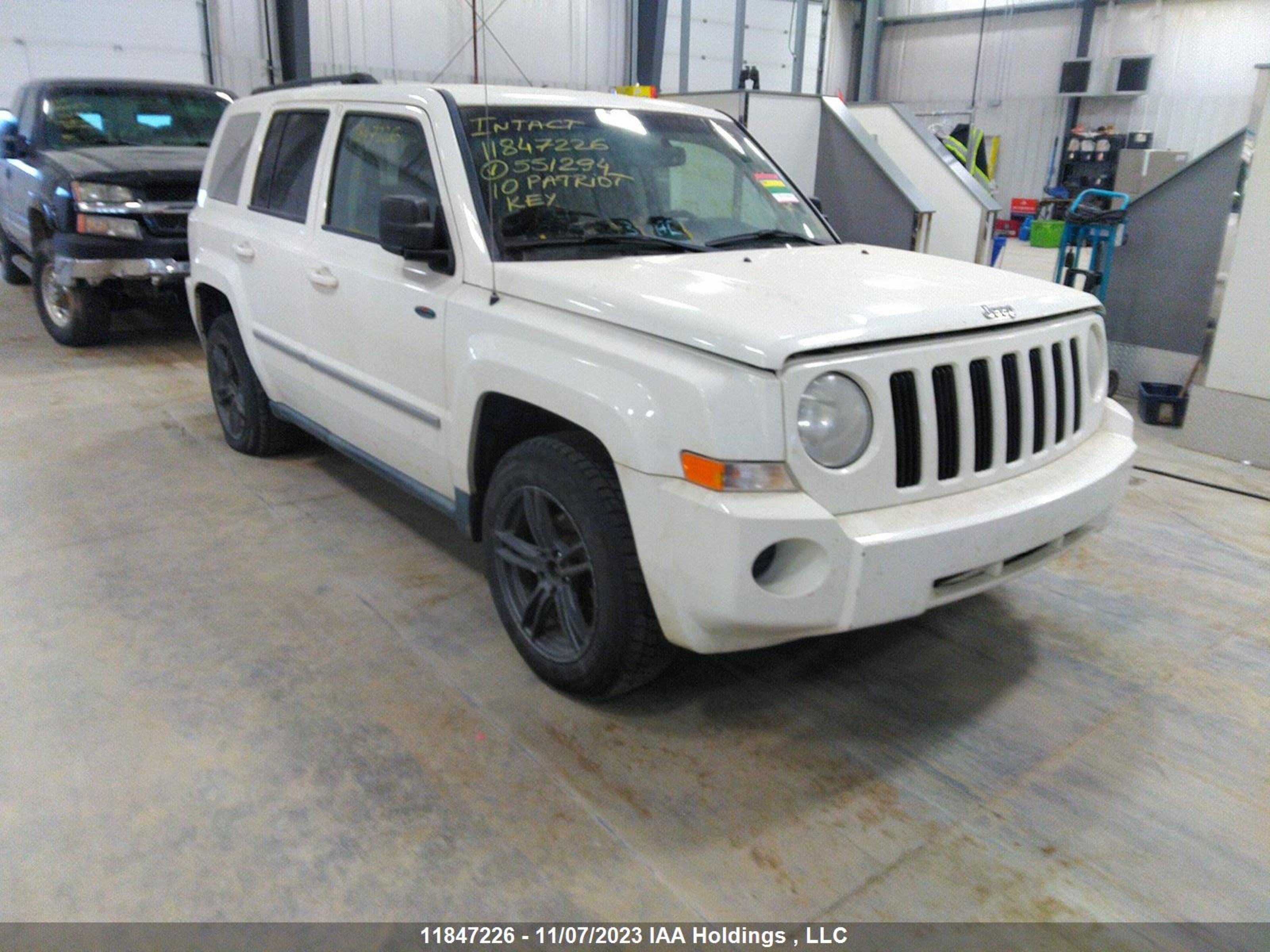 JEEP LIBERTY (PATRIOT) 2010 1j4nf2gb7ad551294