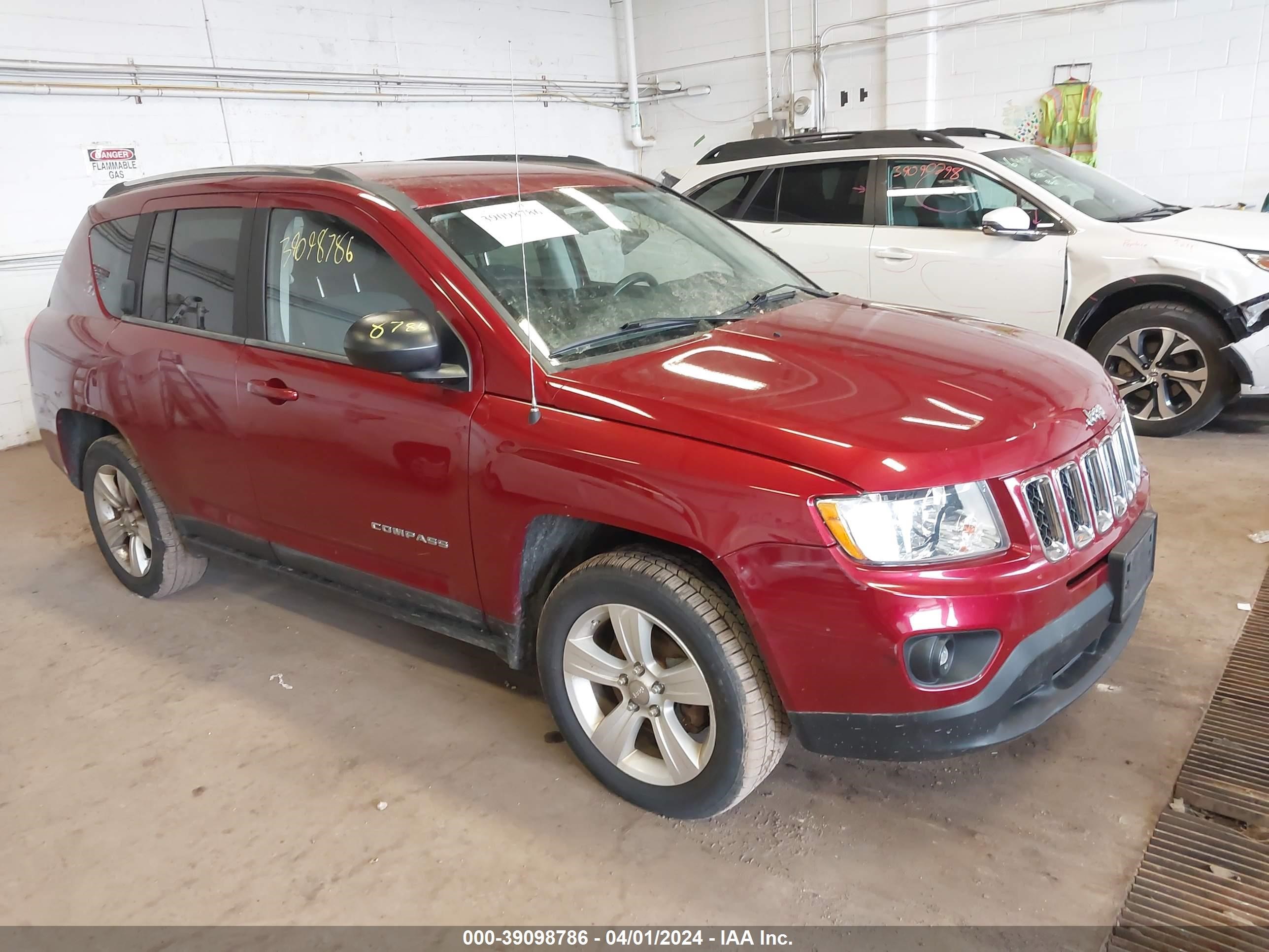 JEEP COMPASS 2011 1j4nt1fb2bd170877