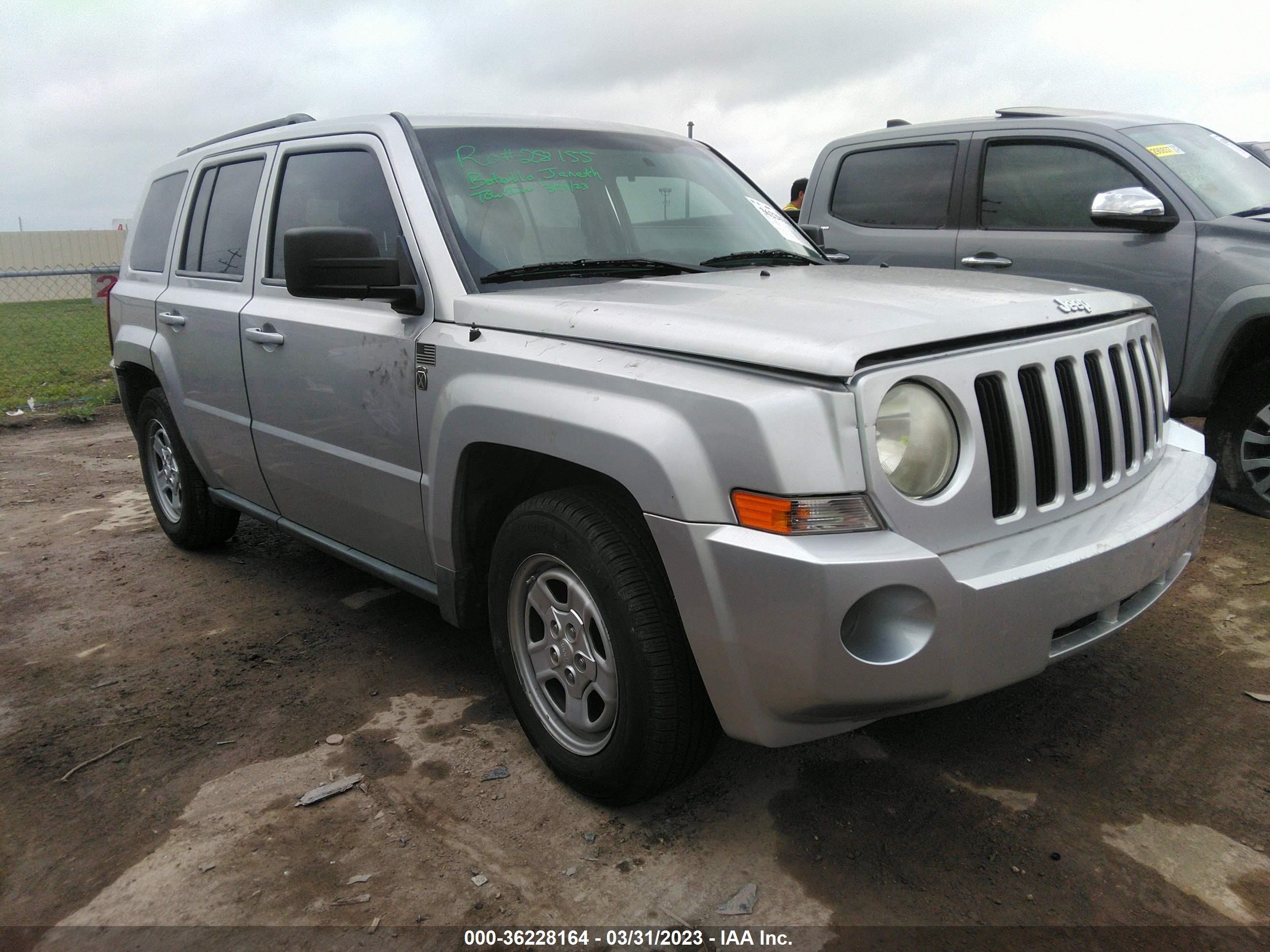 JEEP LIBERTY (PATRIOT) 2010 1j4nt2gb4ad589770