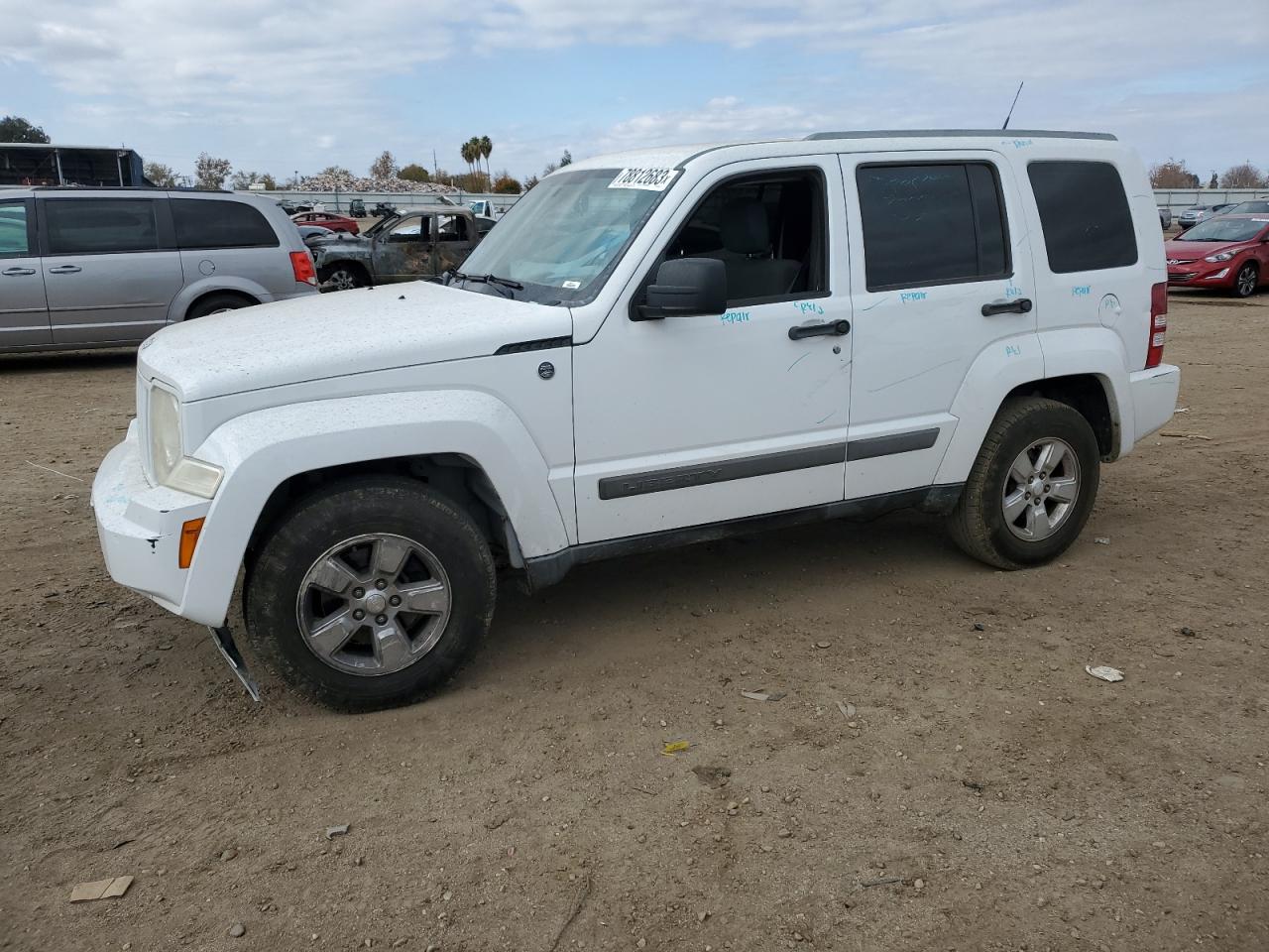 JEEP LIBERTY 2011 1j4pn2gk2bw572278