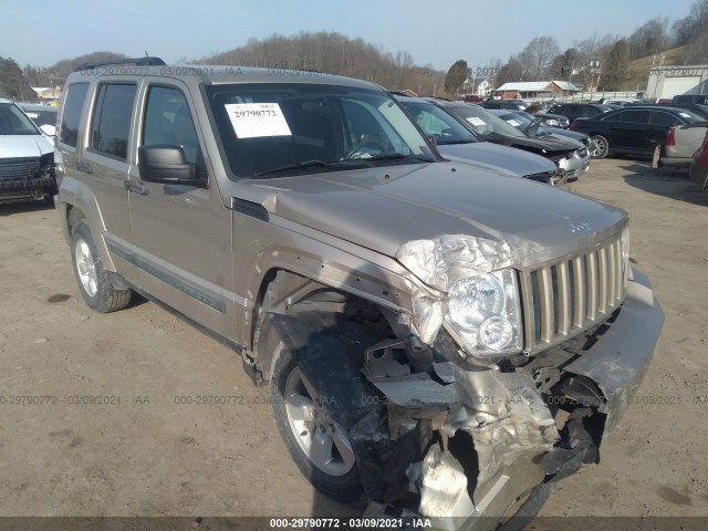 JEEP LIBERTY 2010 1j4pn2gk7aw104741