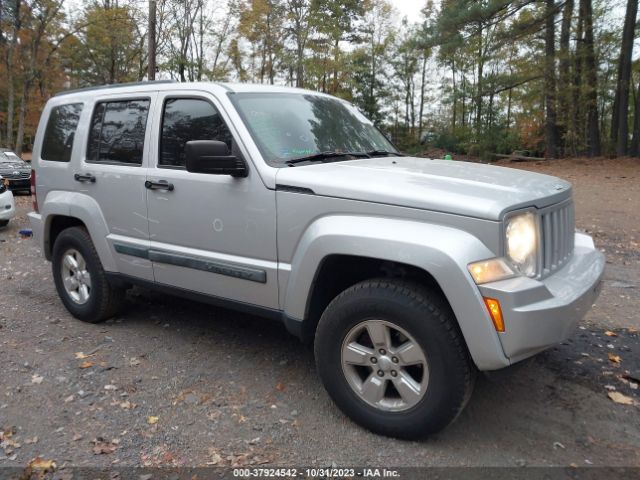 JEEP LIBERTY 2010 1j4pn2gk8aw168657