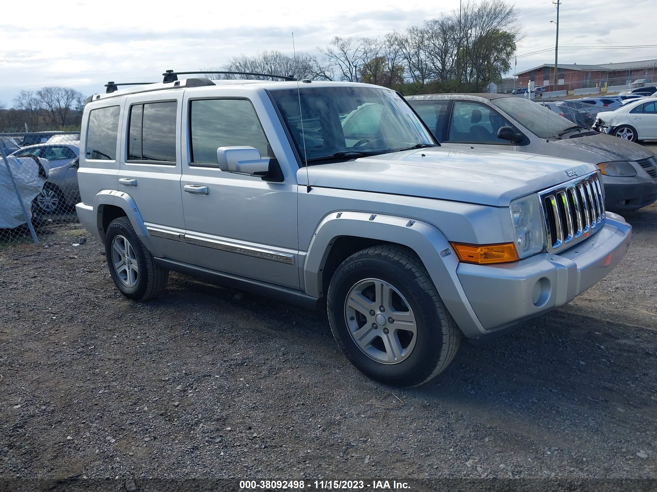 JEEP COMMANDER 2010 1j4rh5gt1ac114029