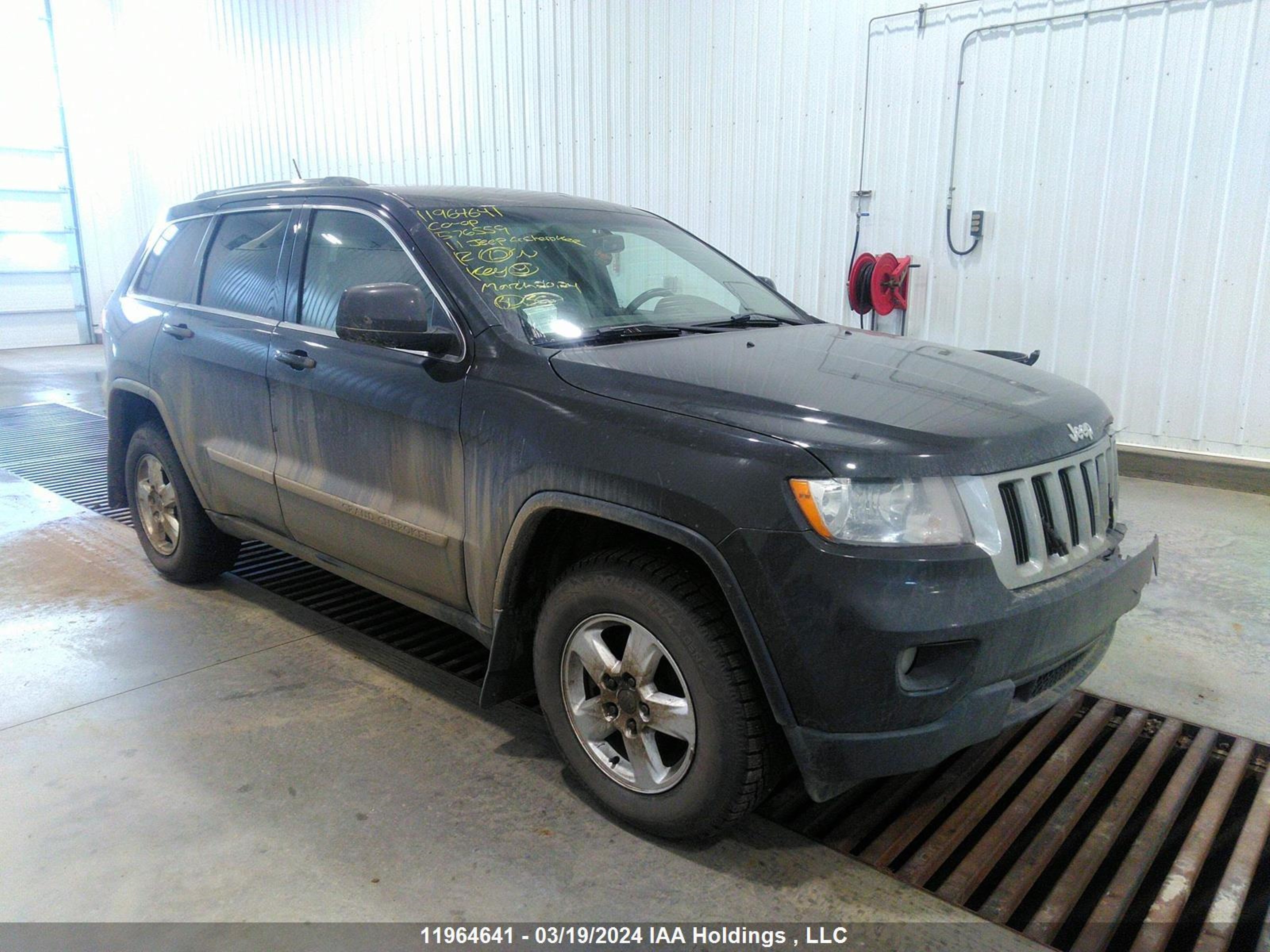 JEEP GRAND CHEROKEE 2011 1j4rr4gg0bc576559