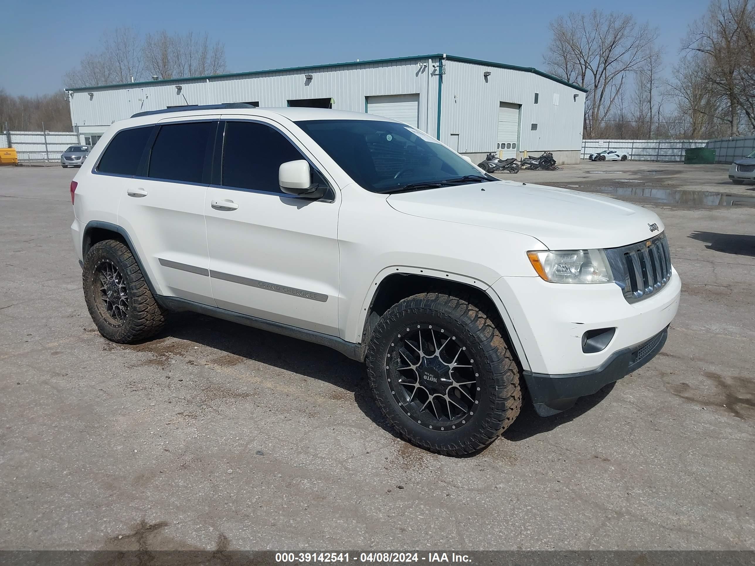 JEEP GRAND CHEROKEE 2011 1j4rr4ggxbc534240