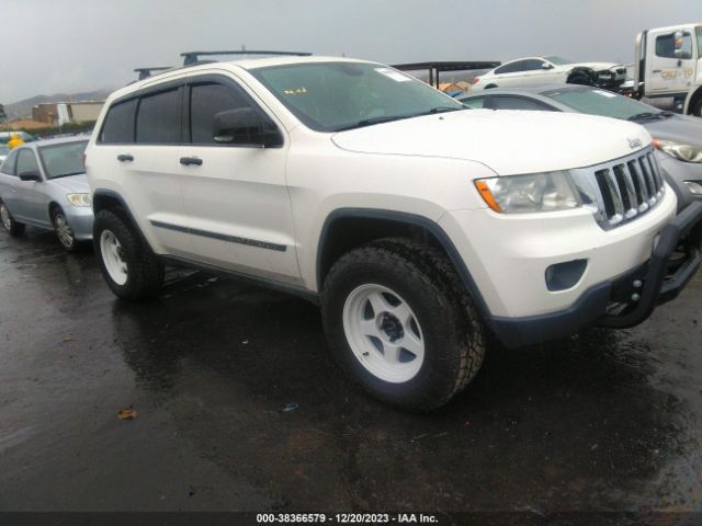 JEEP GRAND CHEROKEE 2011 1j4rr5gg3bc551810